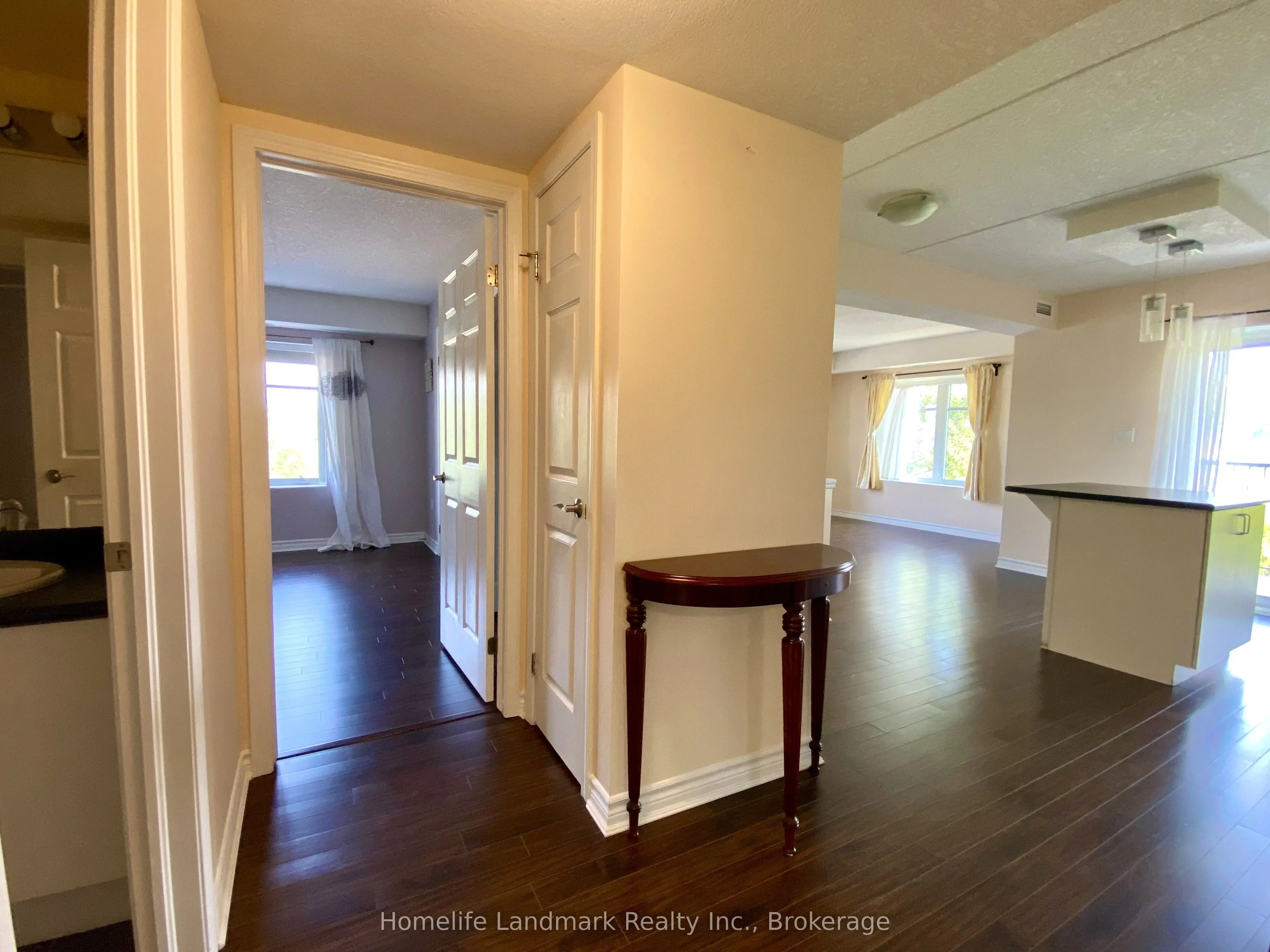 776 Laurelwood Drive, #302