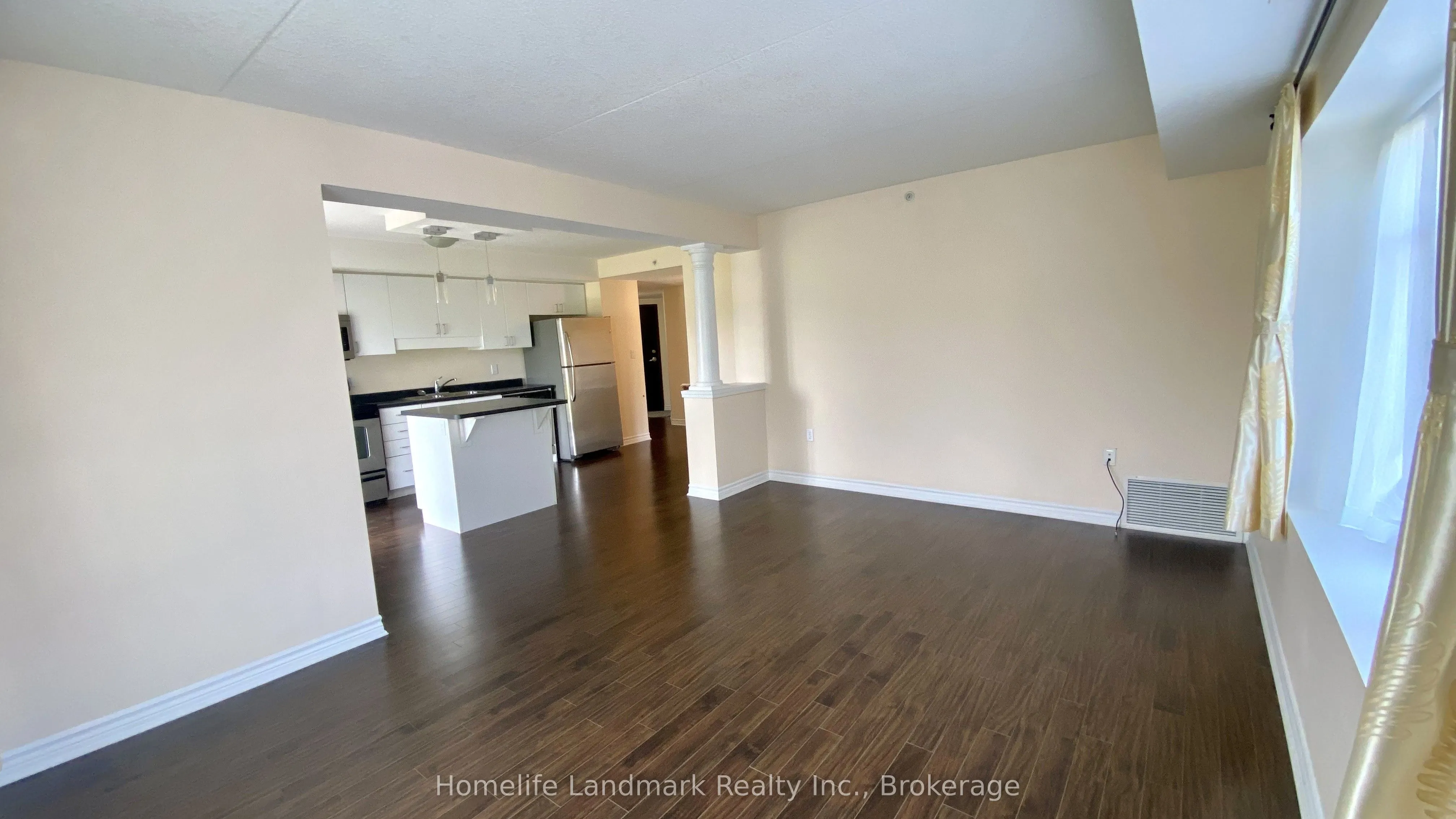 776 Laurelwood Drive, #302