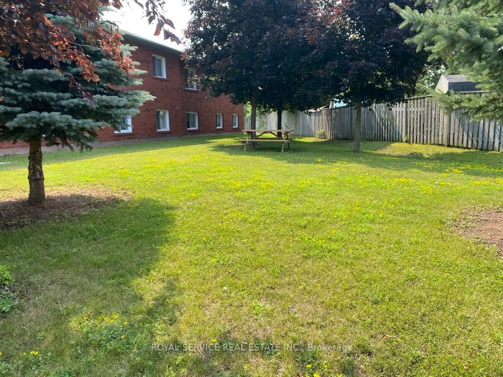 209-A Sutherland Crescent, #104