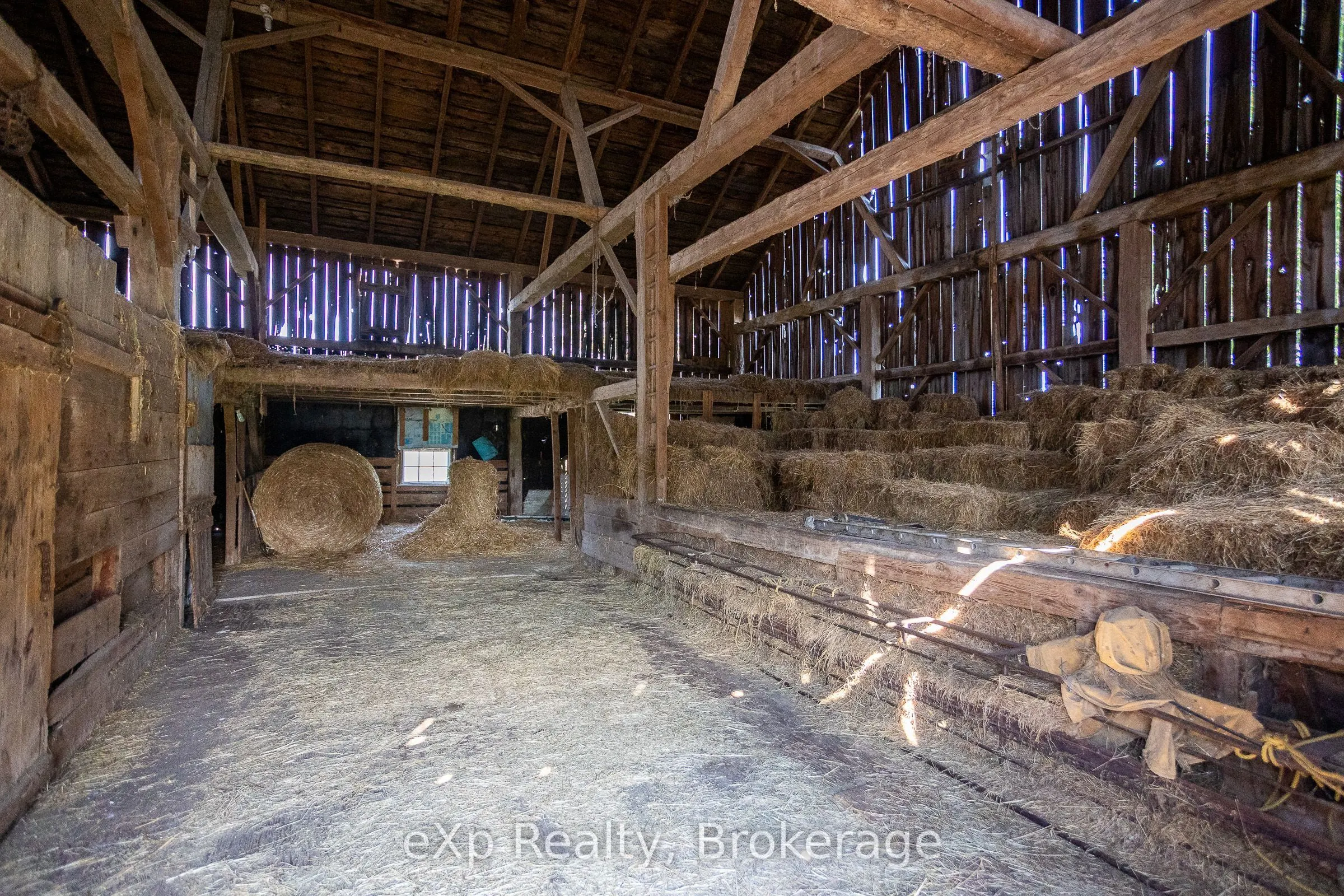 116826 Grey Road 3