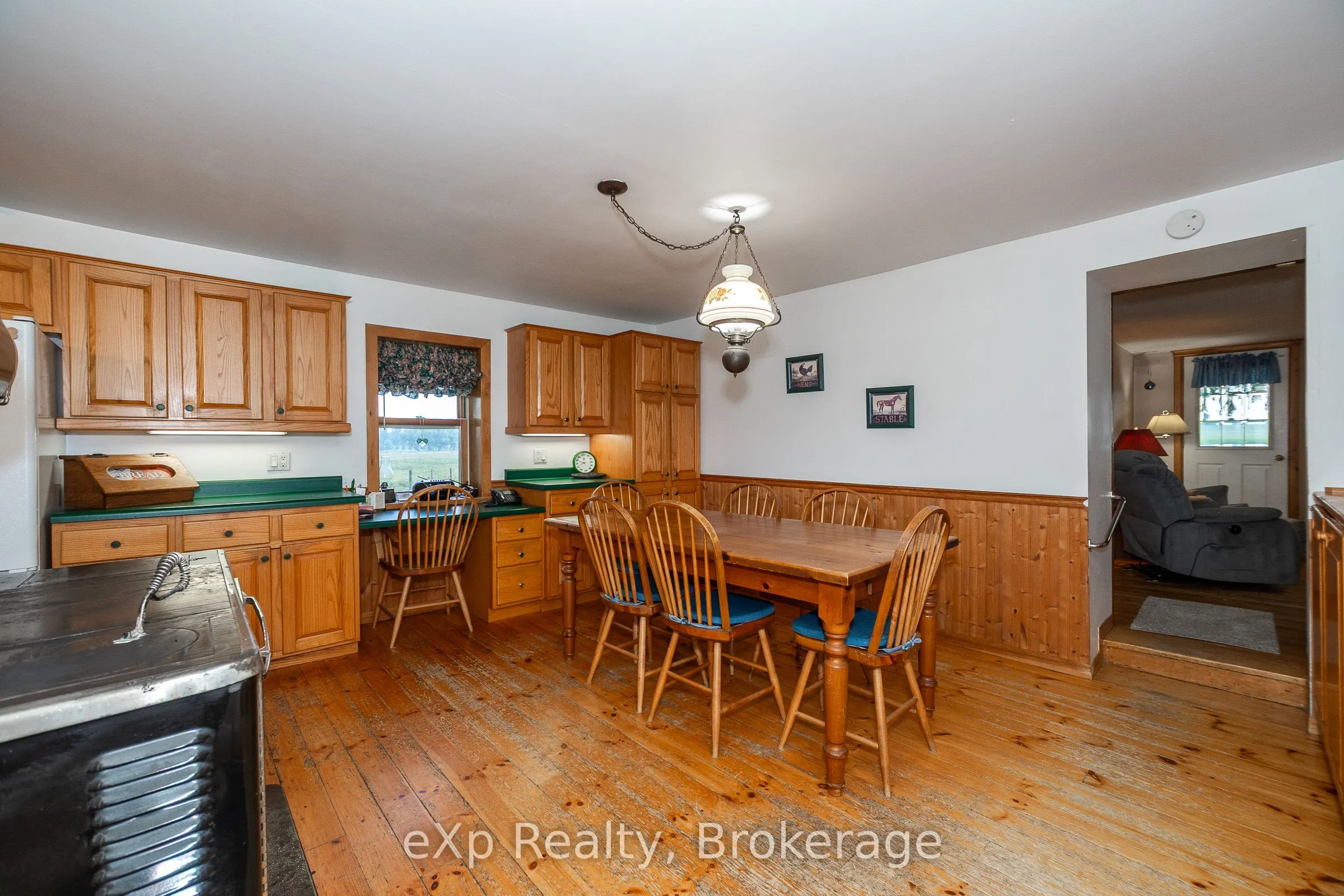 116826 Grey Road 3