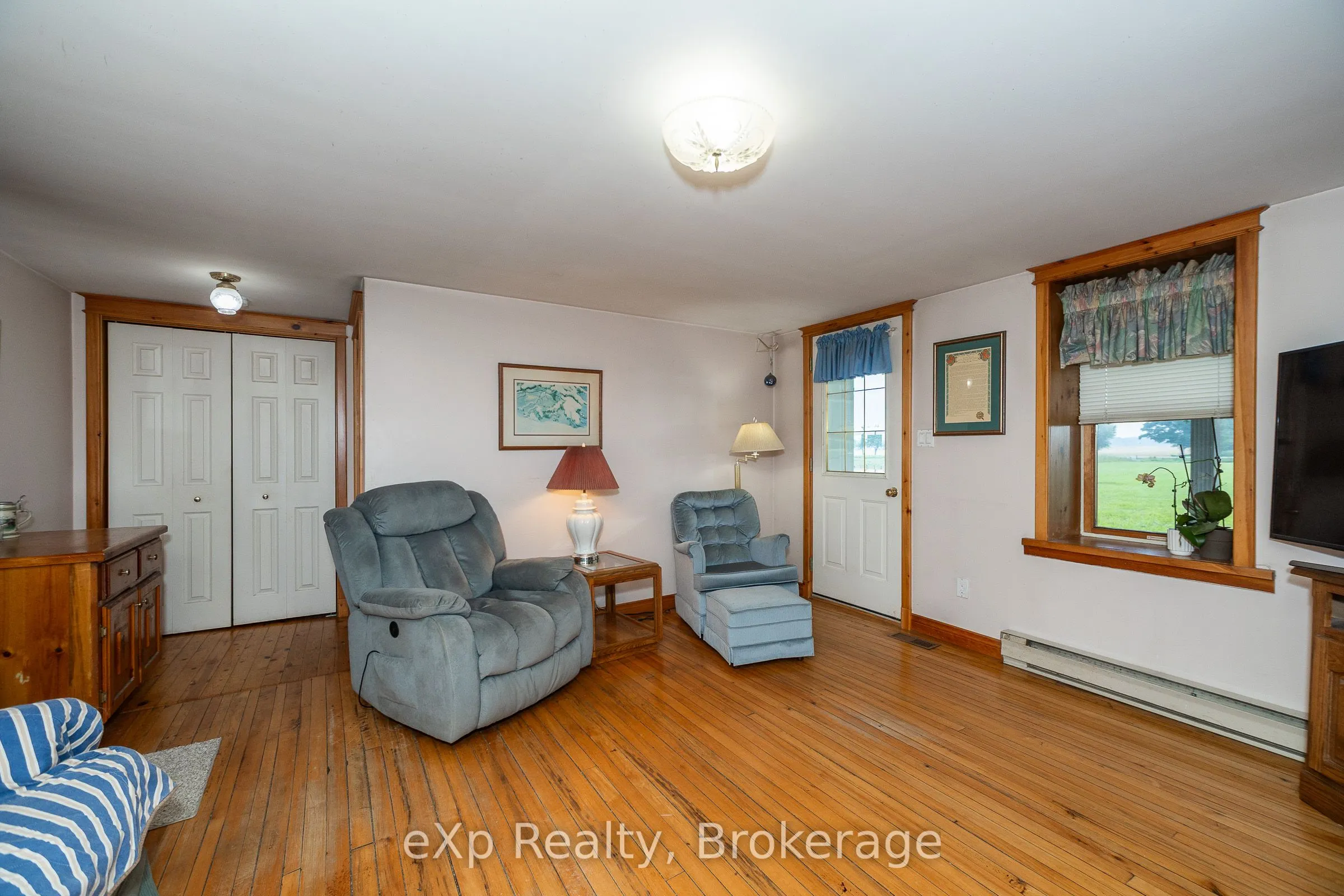 116826 Grey Road 3