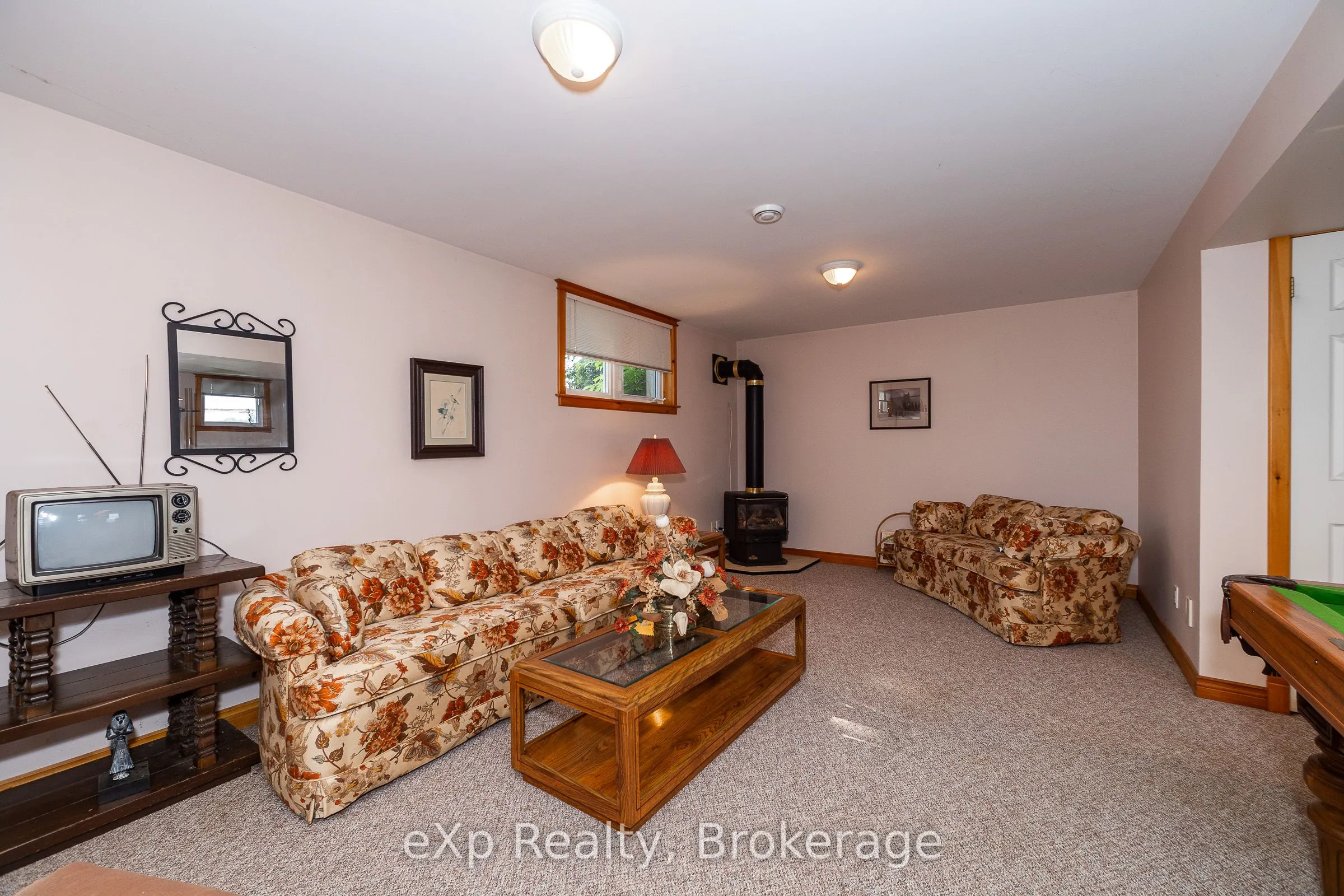 116826 Grey Road 3