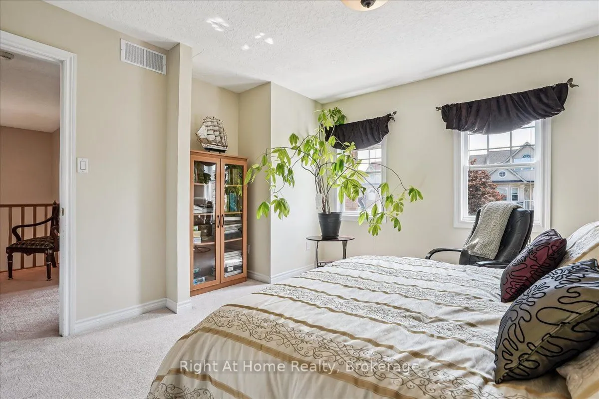 122 Hawkswood Drive