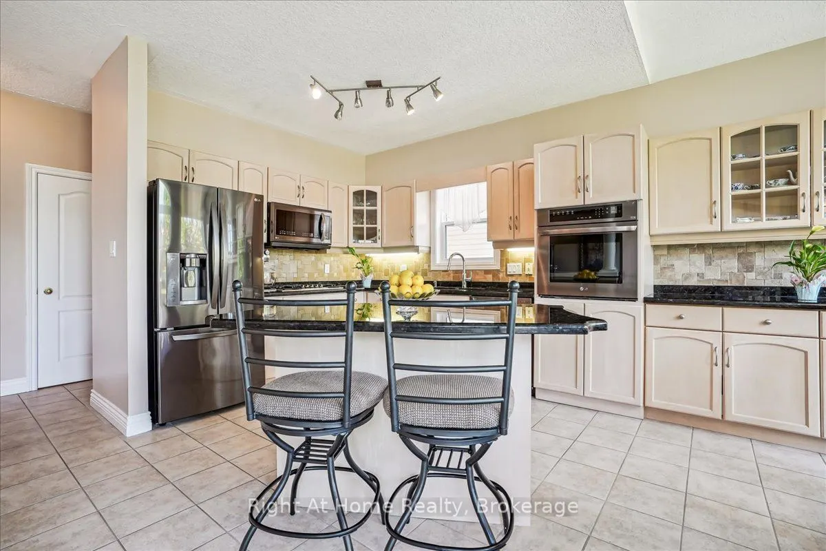 122 Hawkswood Drive