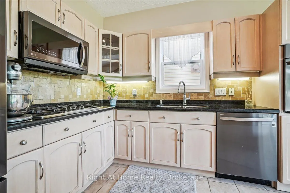 122 Hawkswood Drive