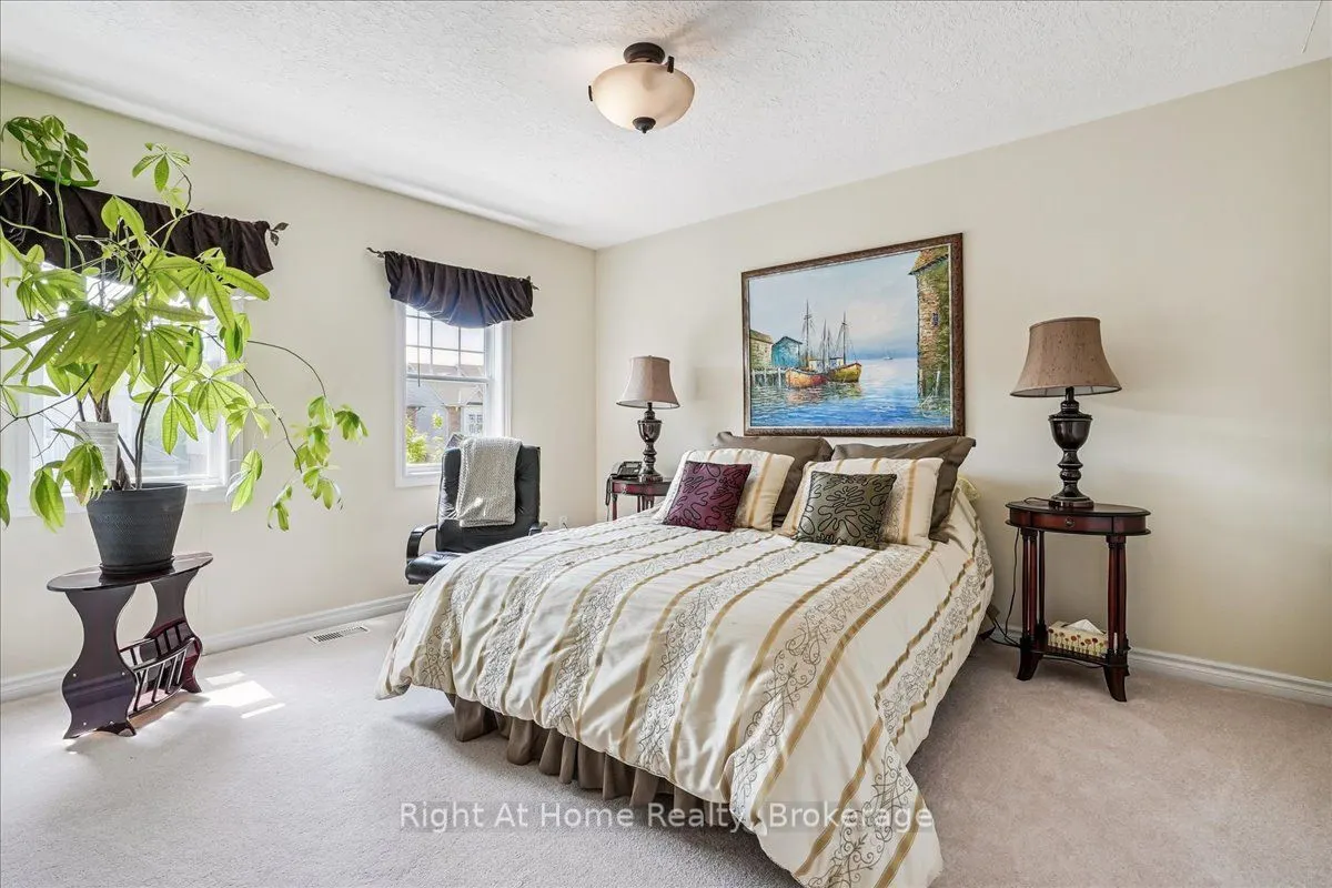 122 Hawkswood Drive