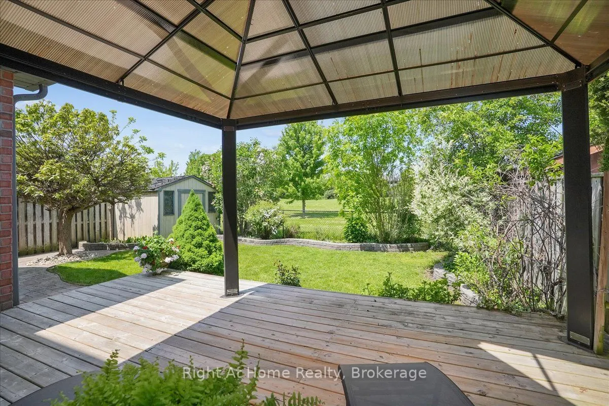 122 Hawkswood Drive