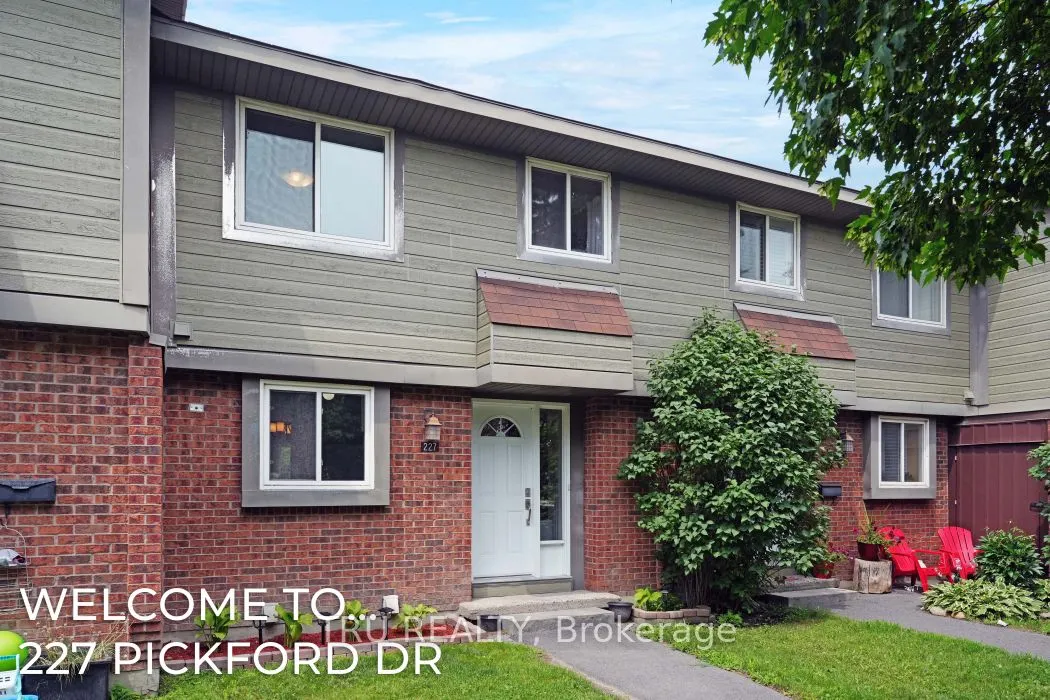 227 Pickford Drive, #28
