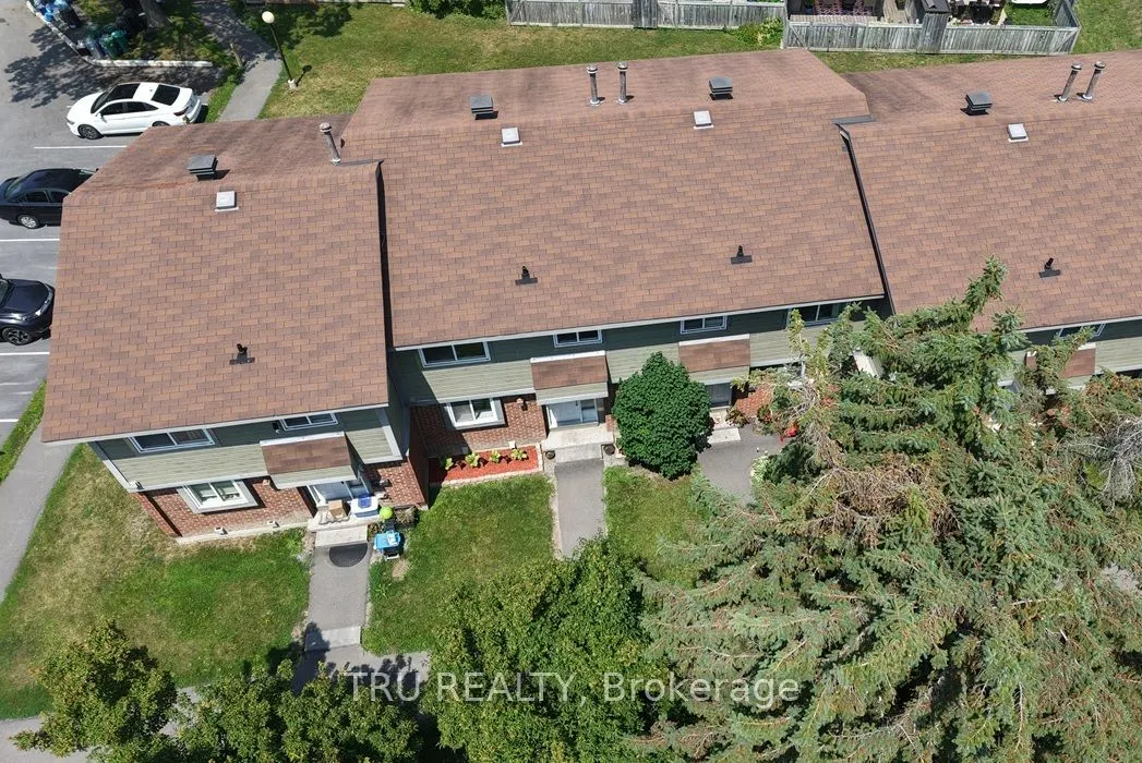 227 Pickford Drive, #28