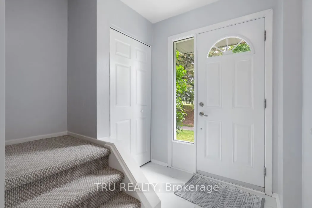 227 Pickford Drive, #28
