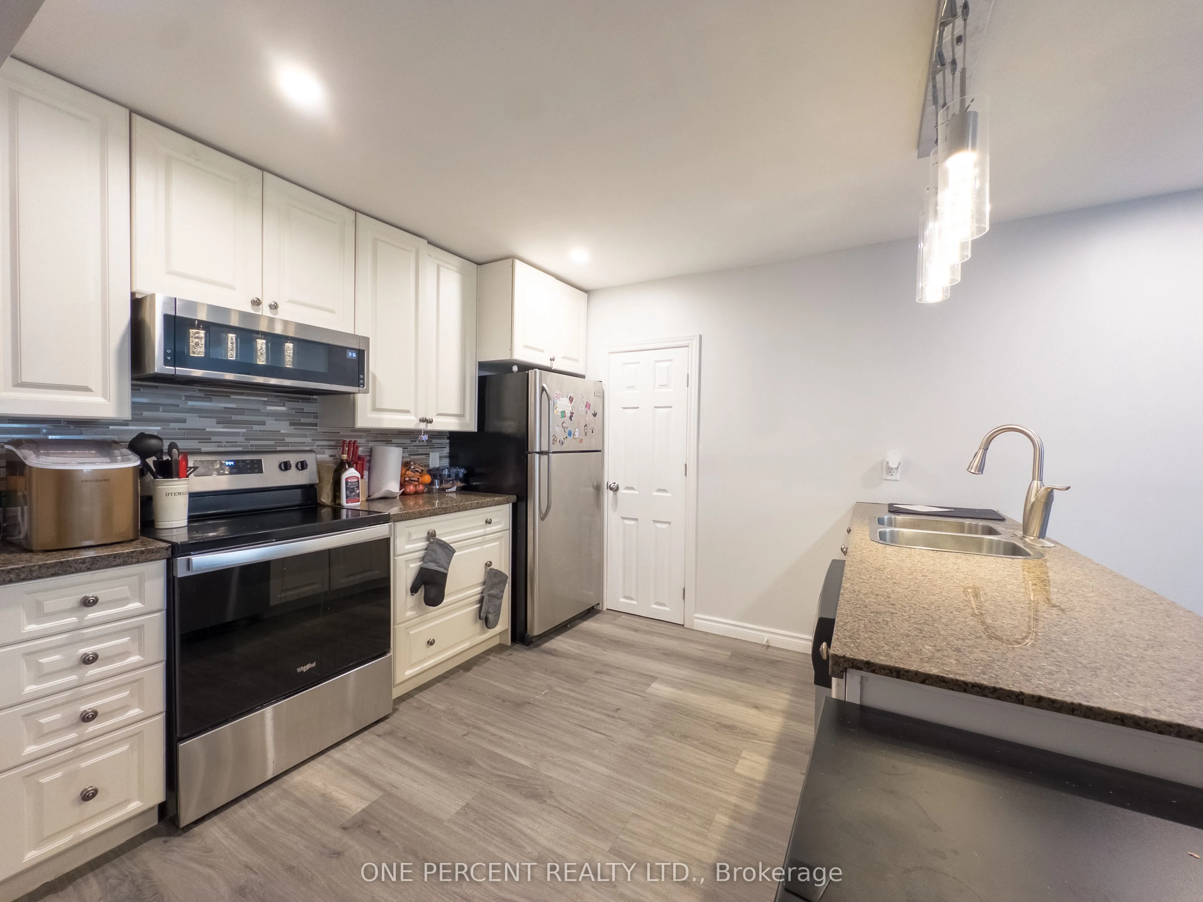 36 THIRD Avenue