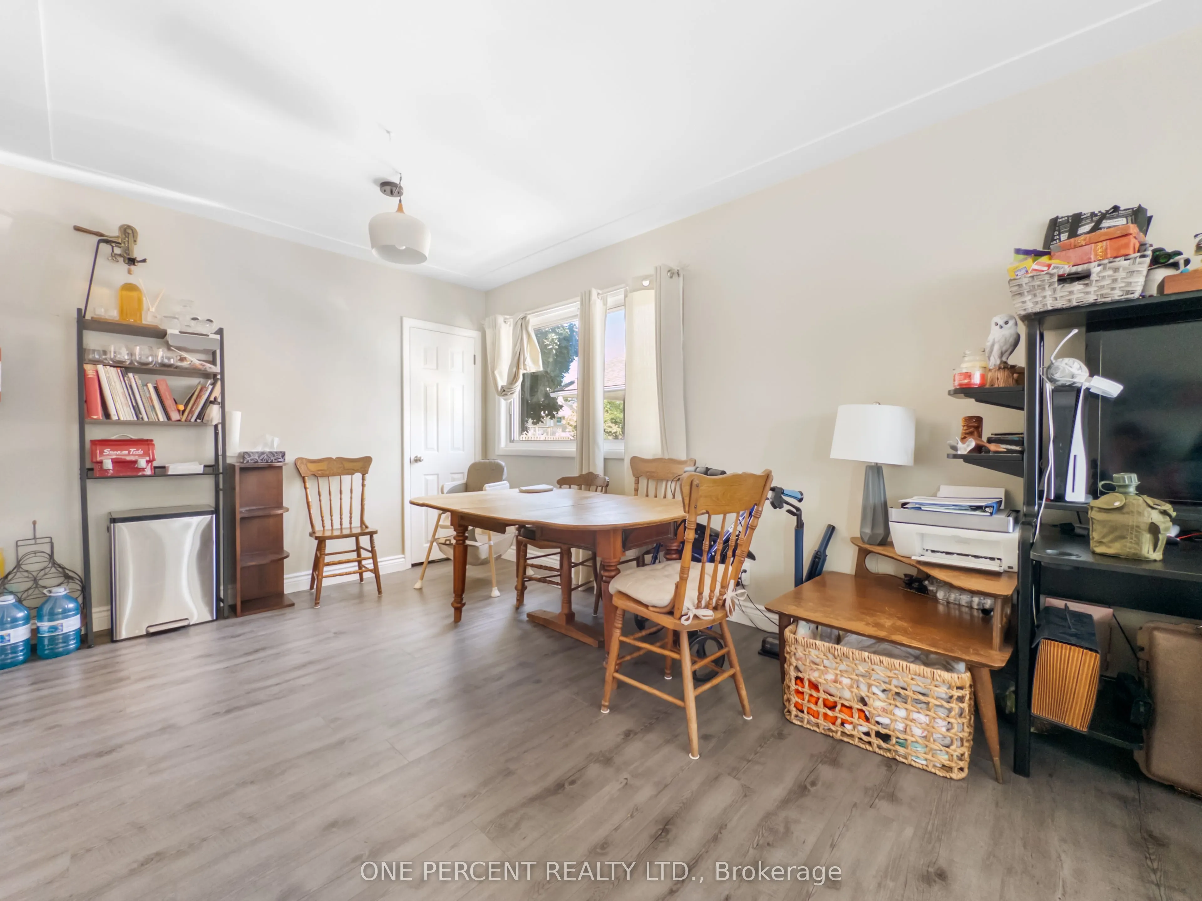 36 THIRD Avenue