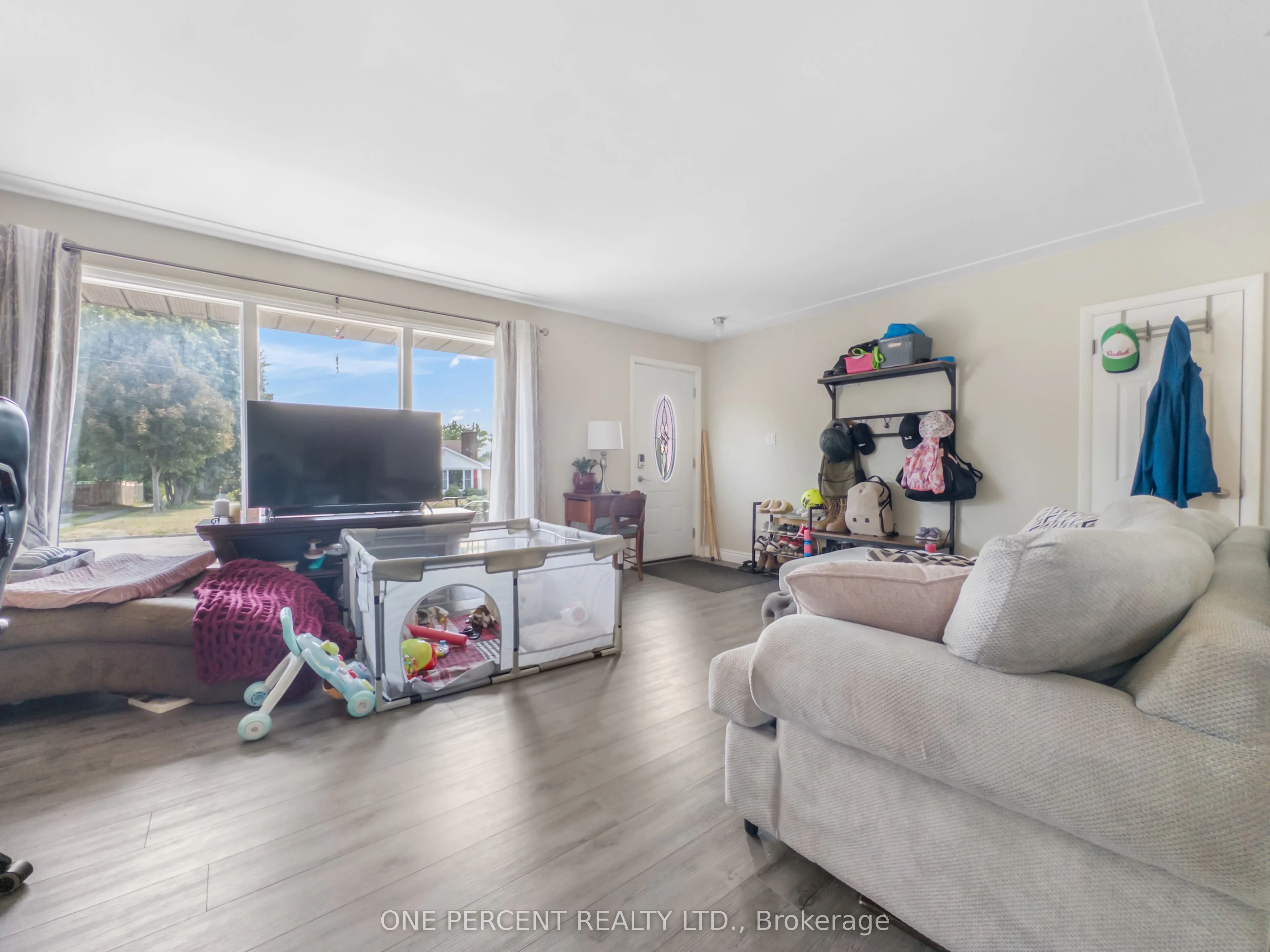 36 THIRD Avenue