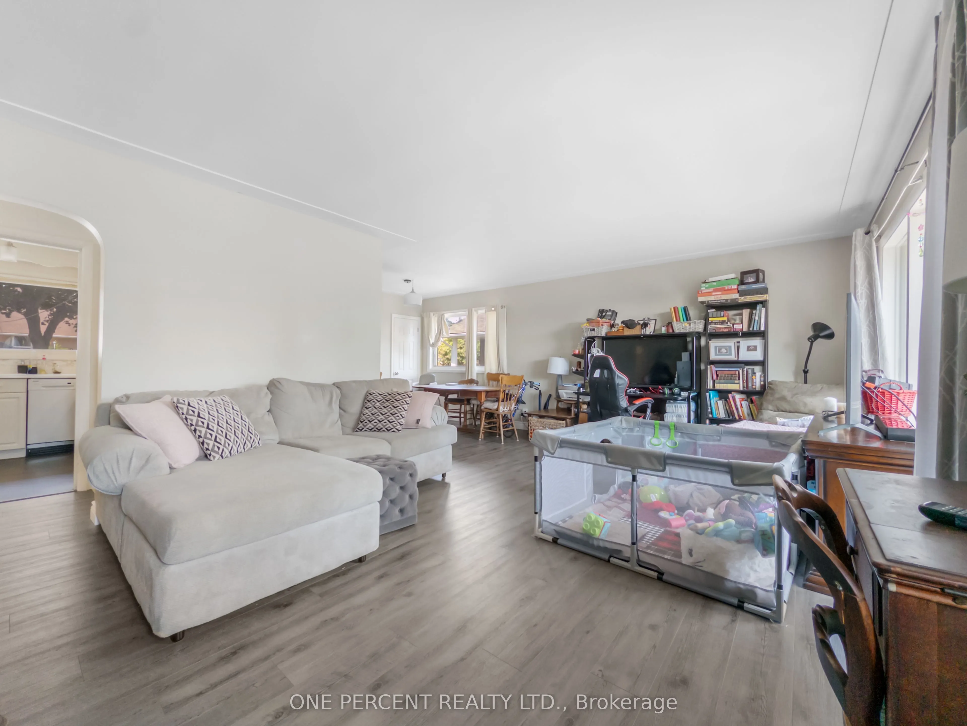 36 THIRD Avenue