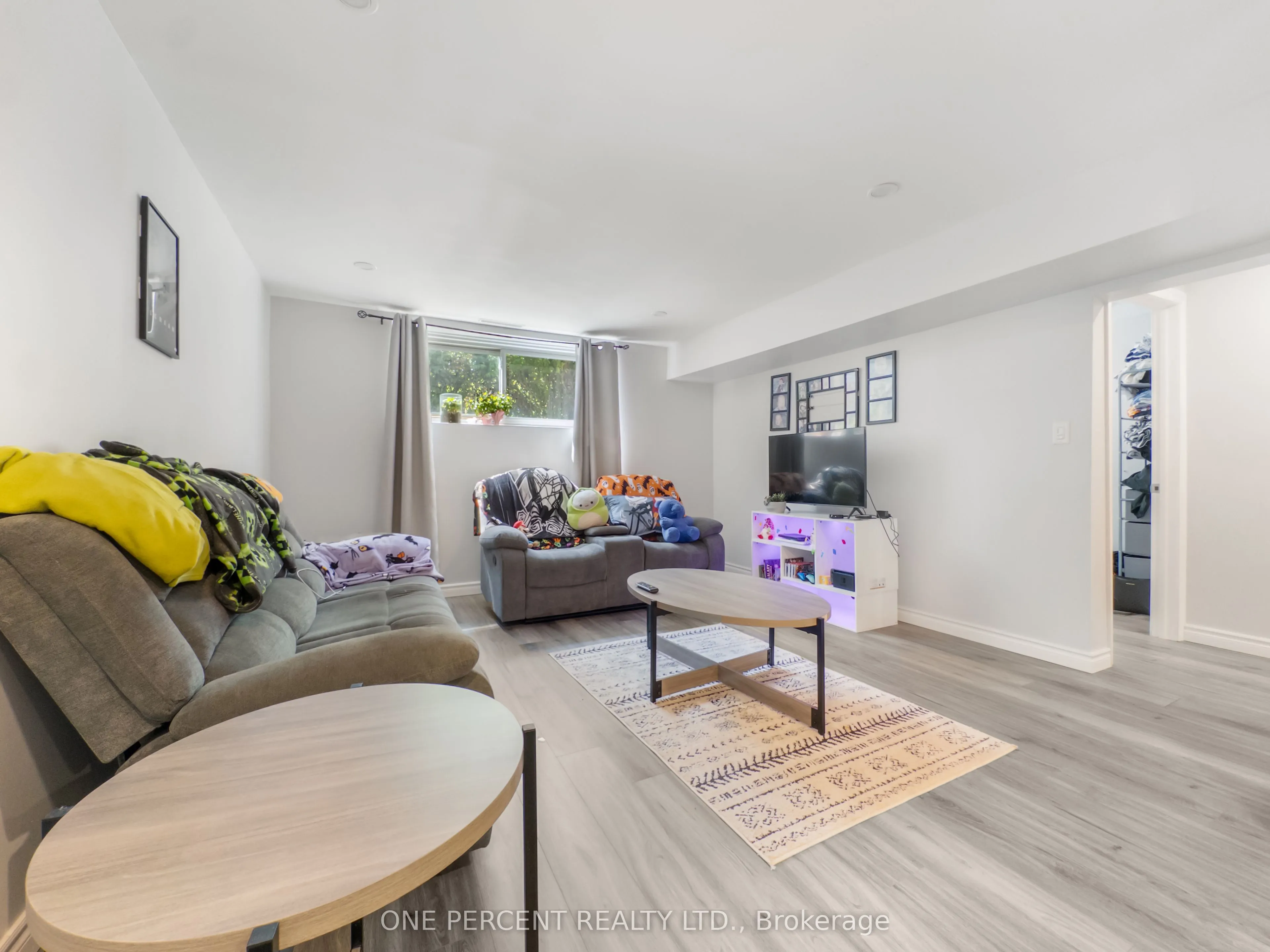 36 THIRD Avenue