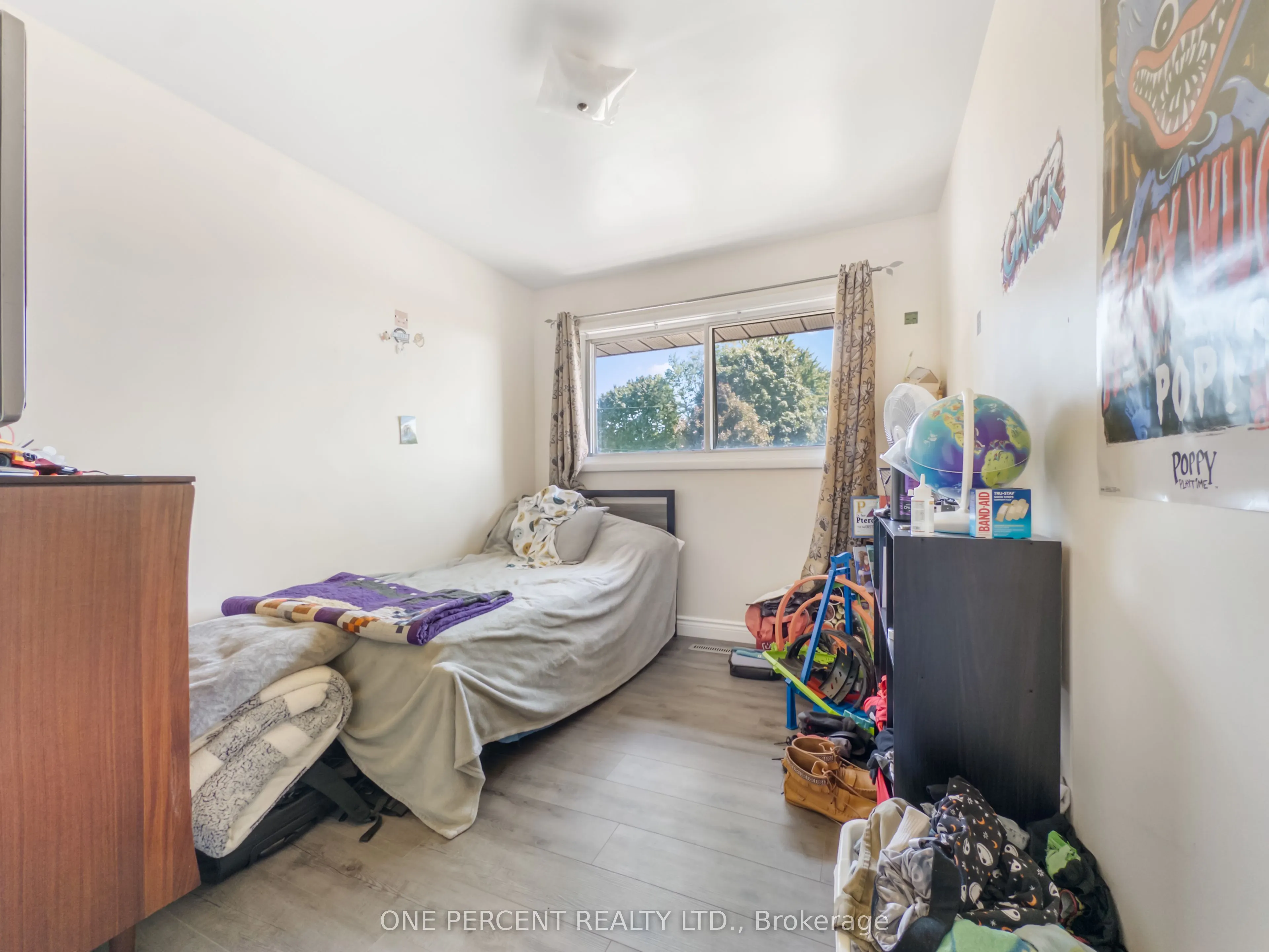 36 THIRD Avenue