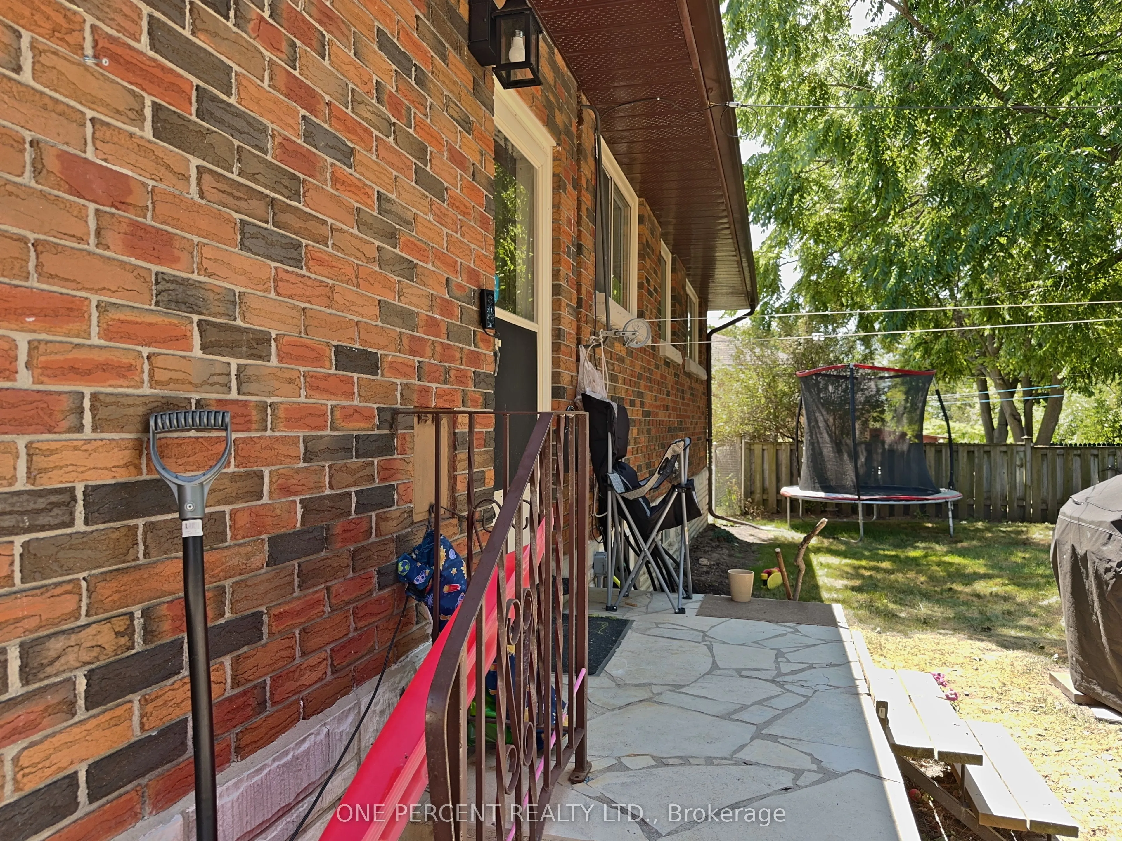 36 THIRD Avenue