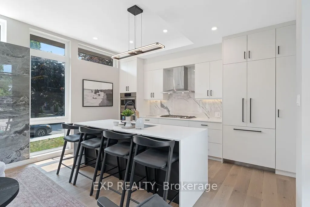 261 Dovercourt Avenue
