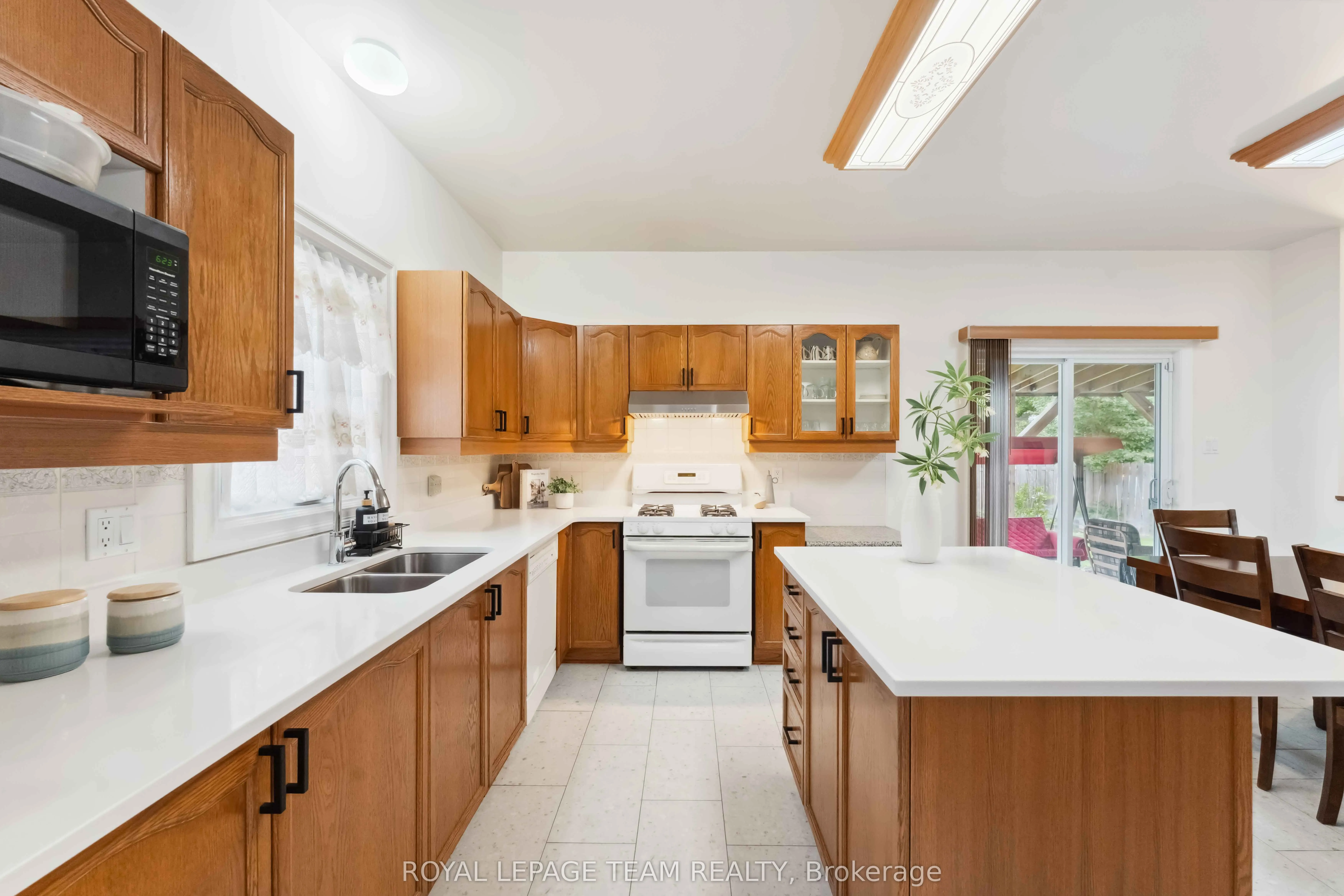 39 Vermont Avenue