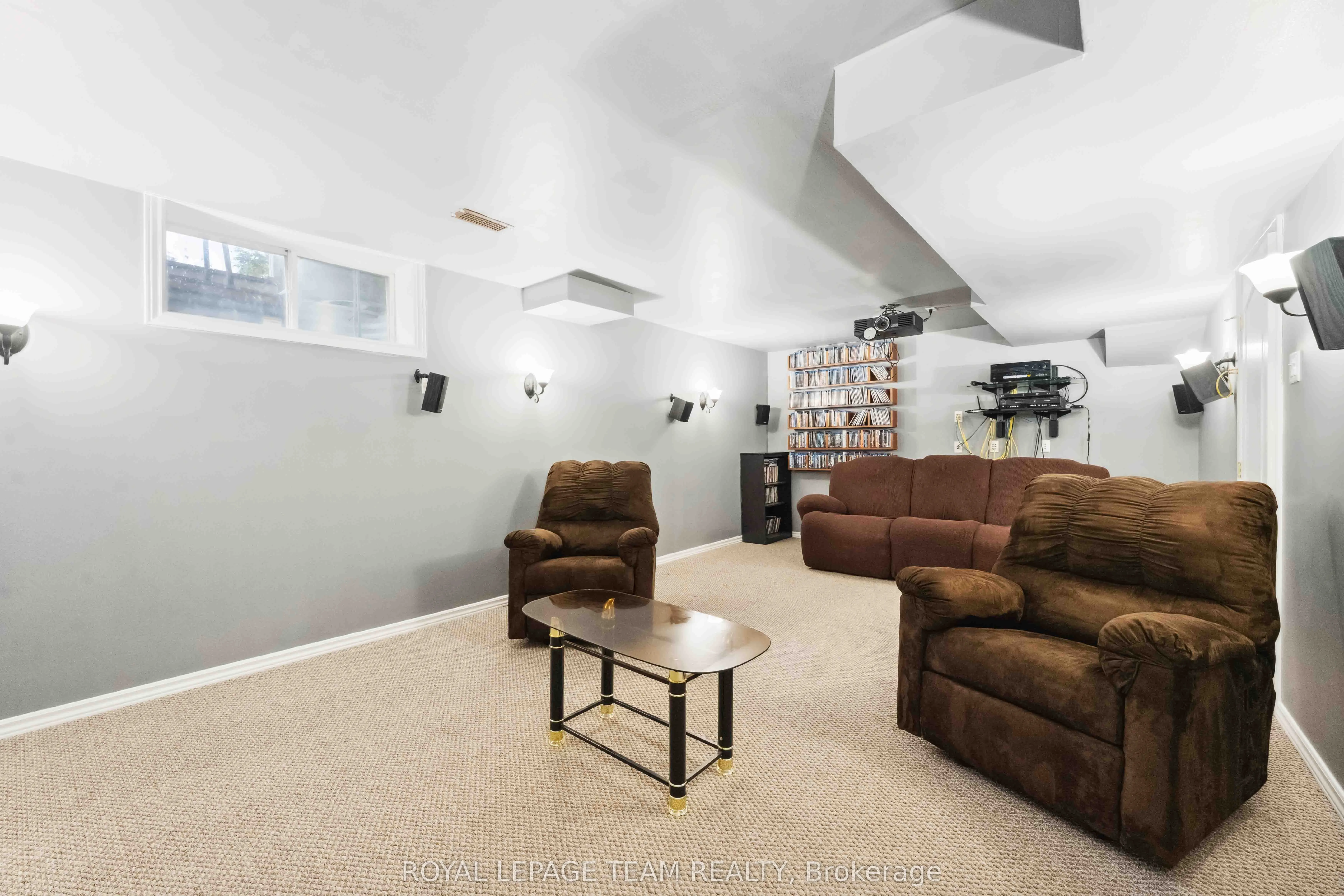 39 Vermont Avenue