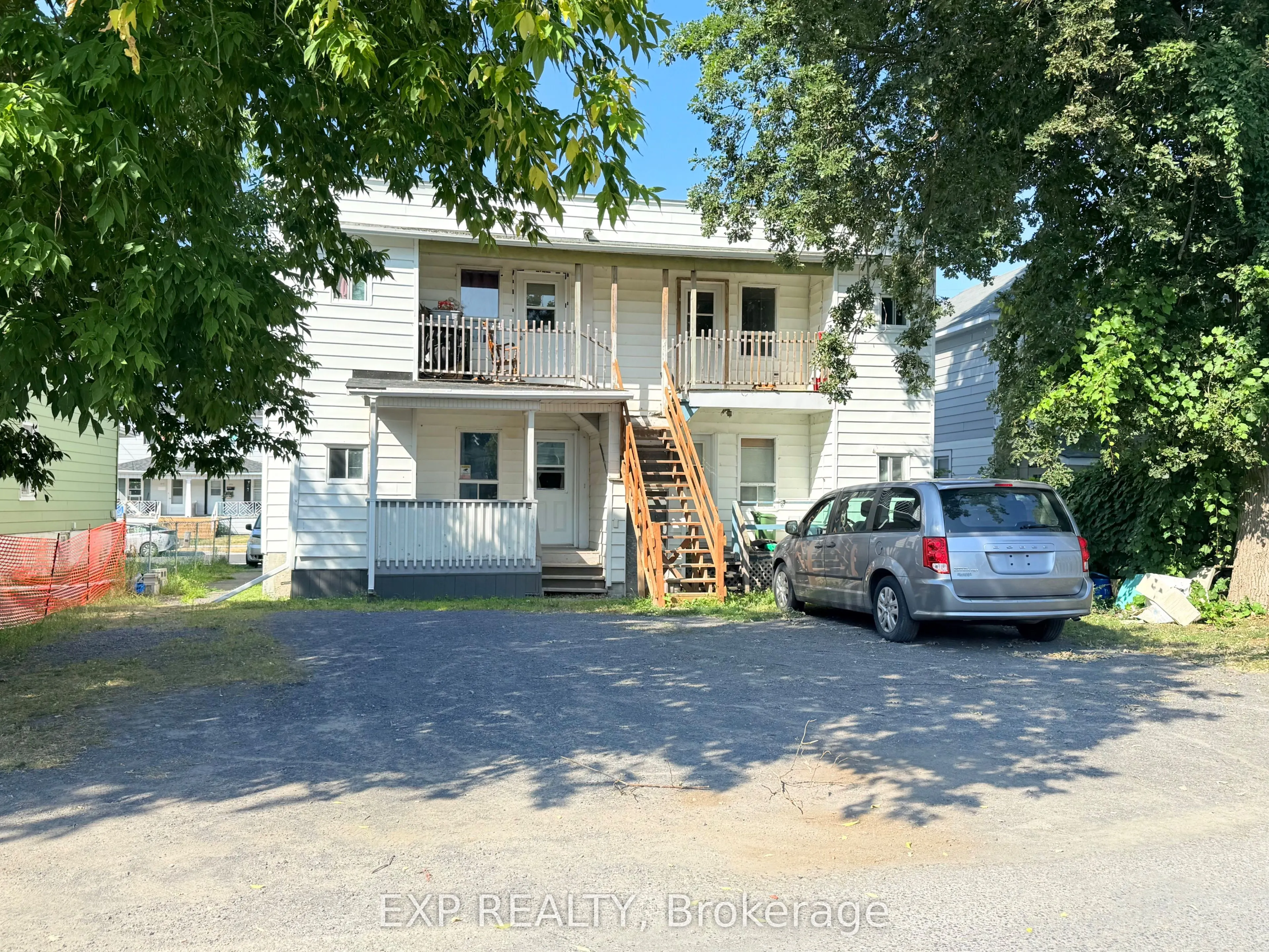 213 Guy Street