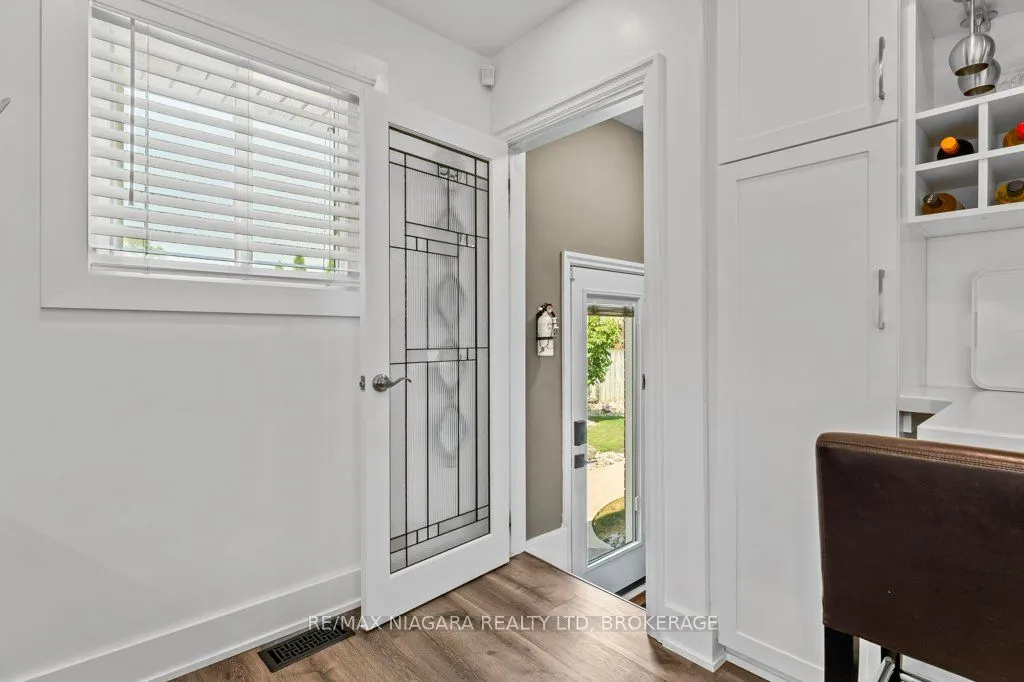 429 Grantham Avenue