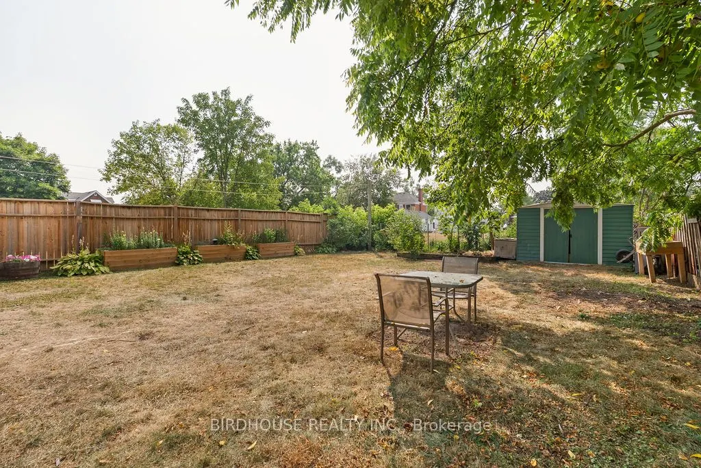 625 Brown Street