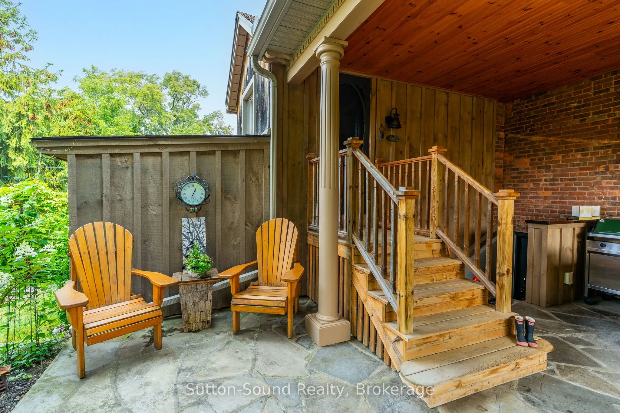 1304 4th Avenue W