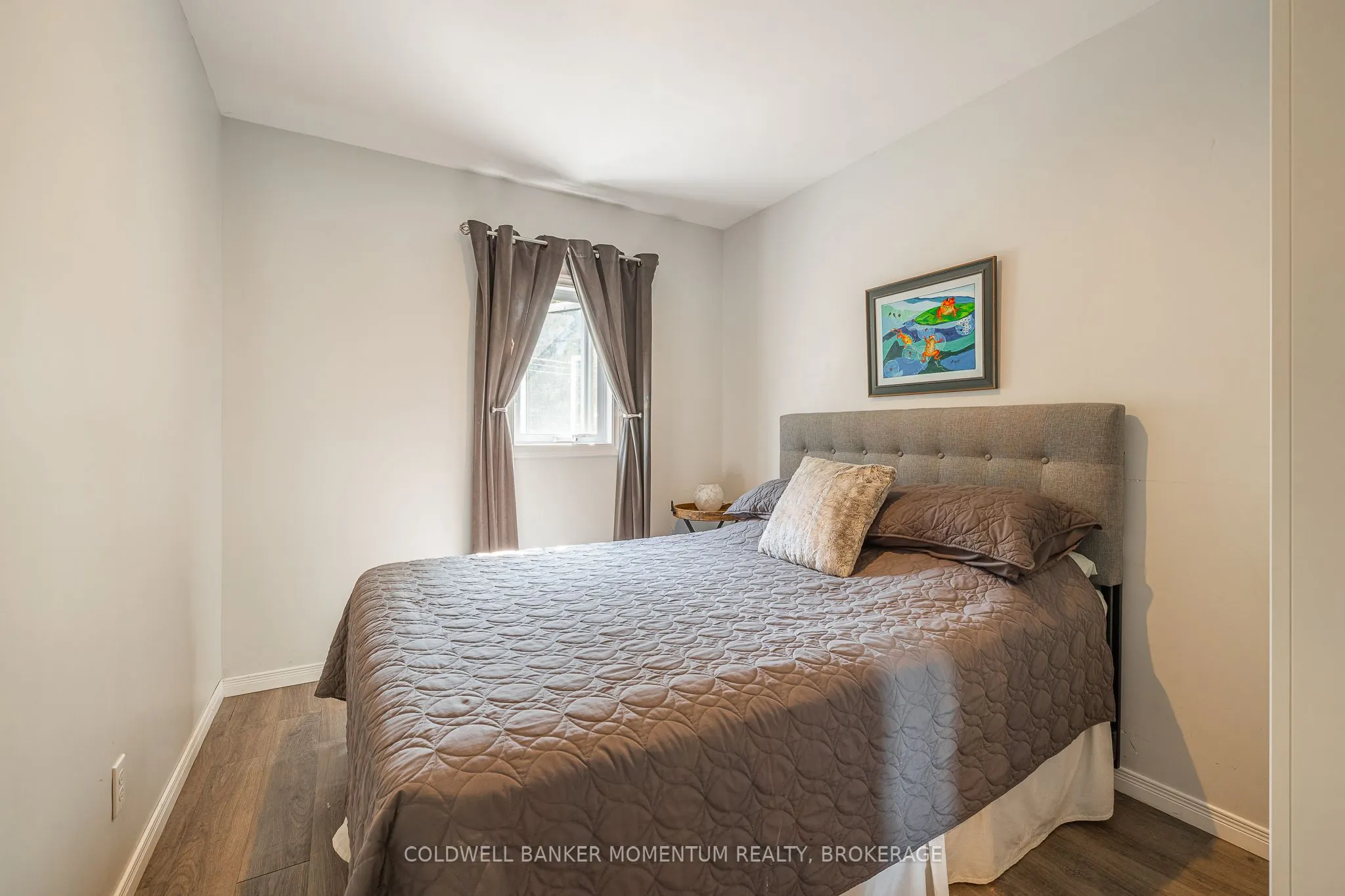 348 Cambridge Road W