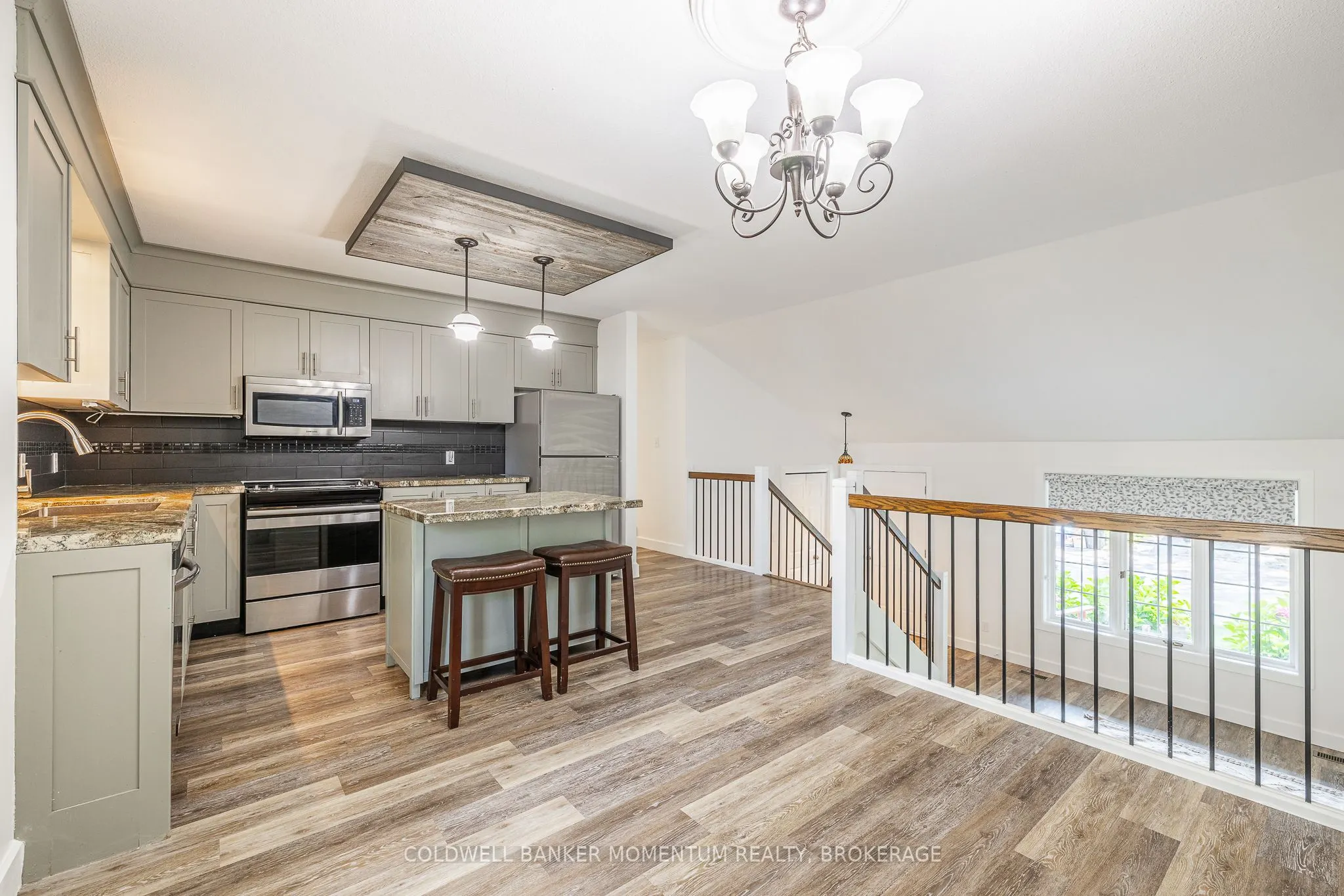 348 Cambridge Road W