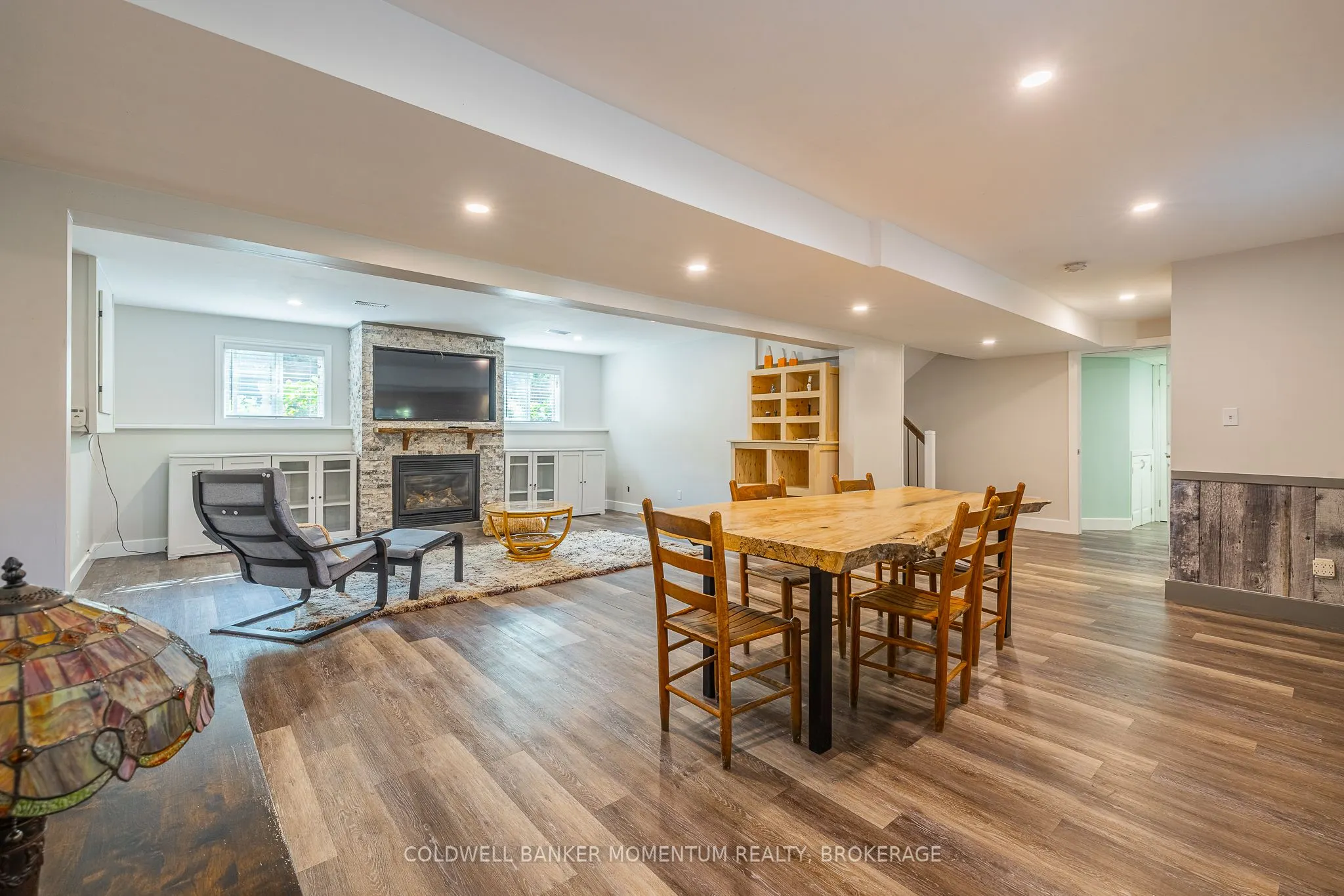 348 Cambridge Road W