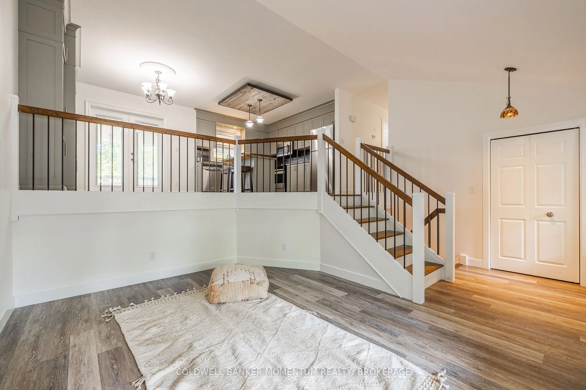 348 Cambridge Road W