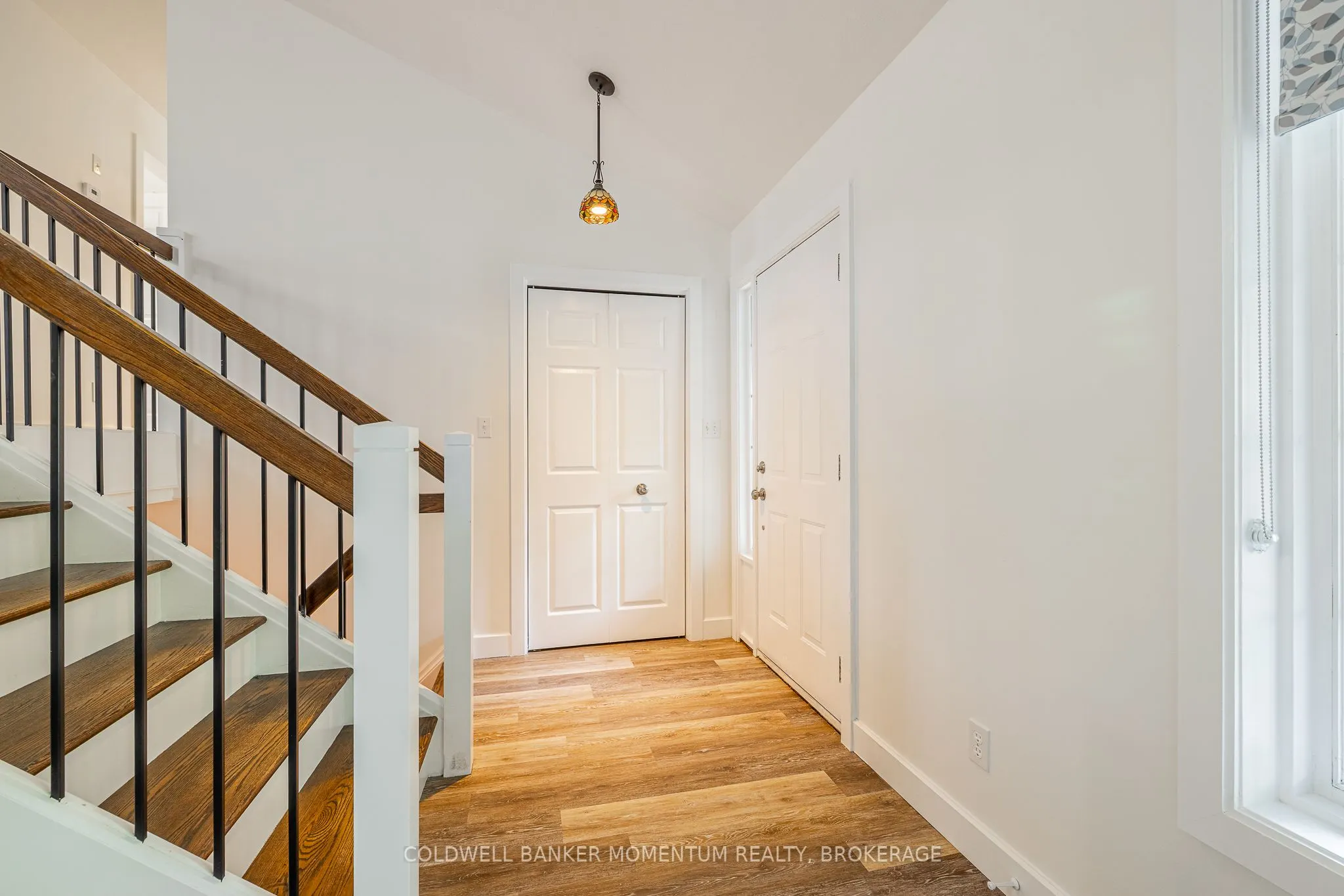 348 Cambridge Road W