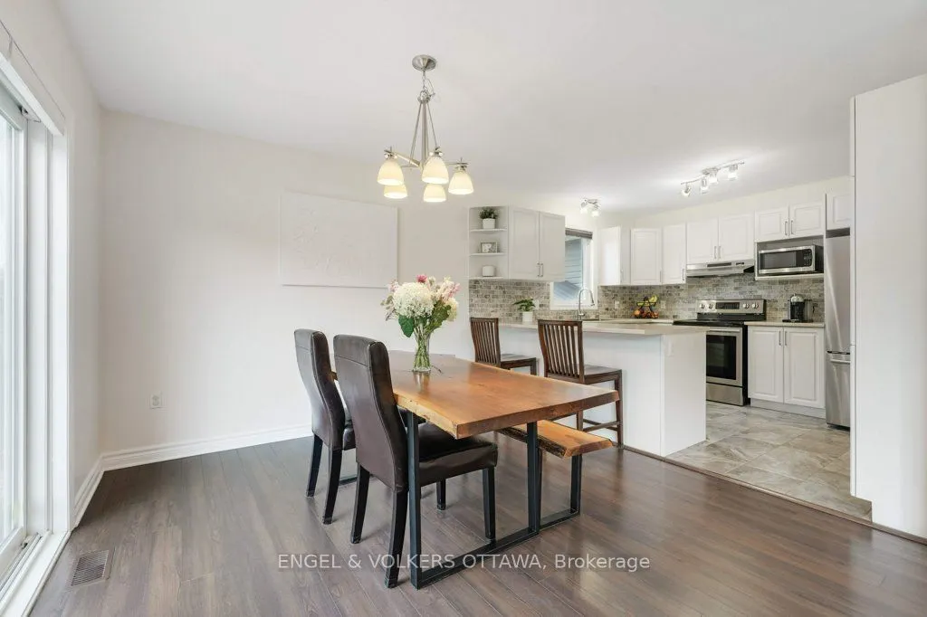124 Abbey Crescent