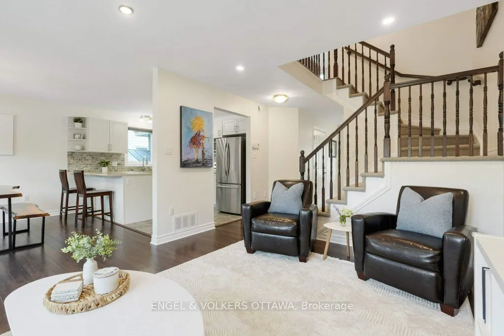 124 Abbey Crescent