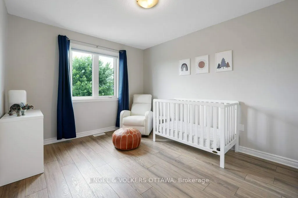 124 Abbey Crescent