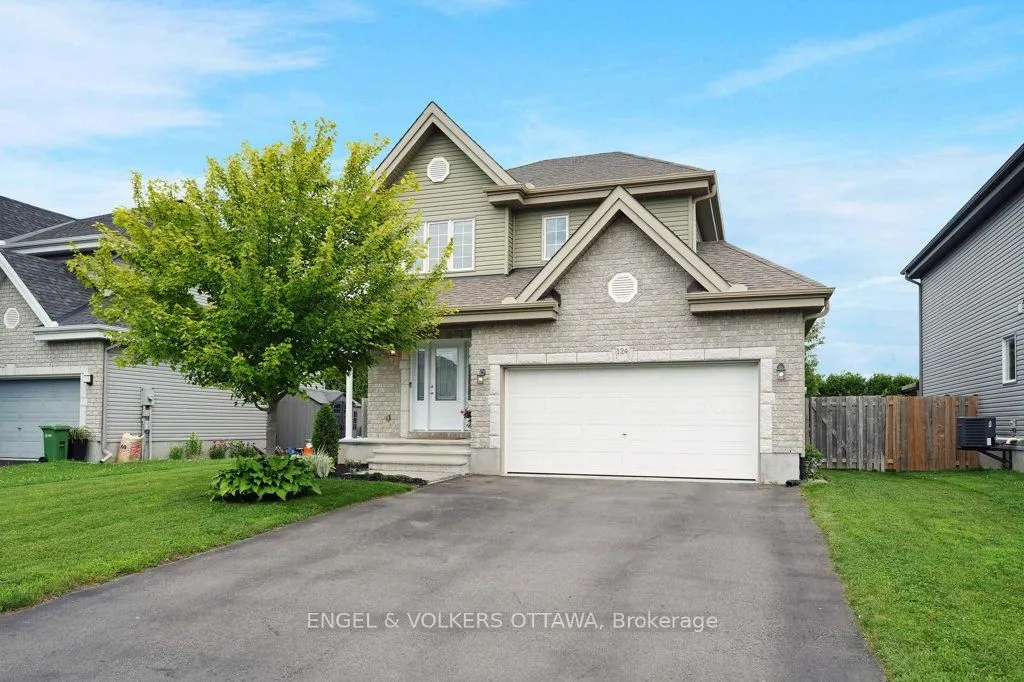 124 Abbey Crescent