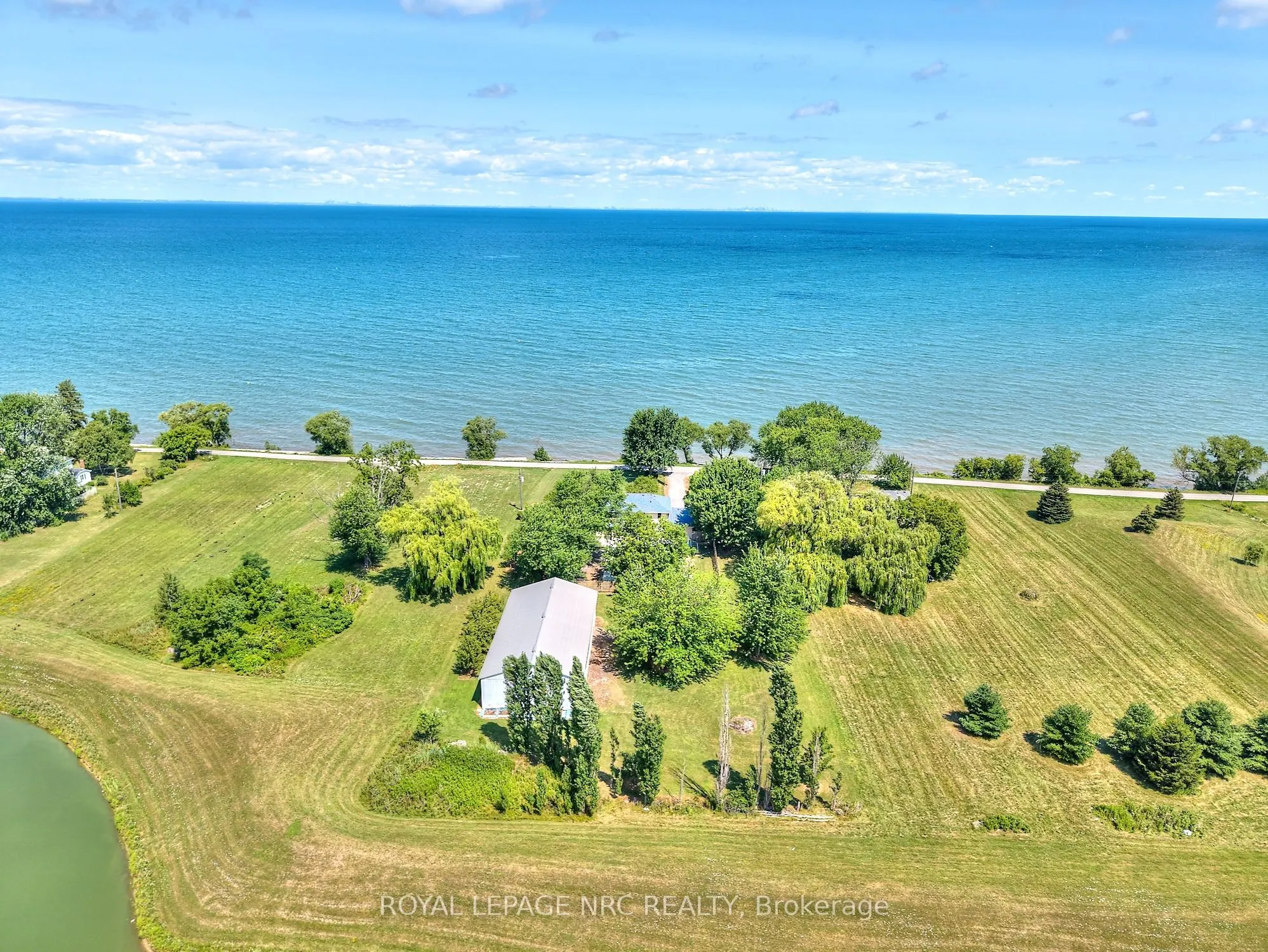4040 Lakeshore Road