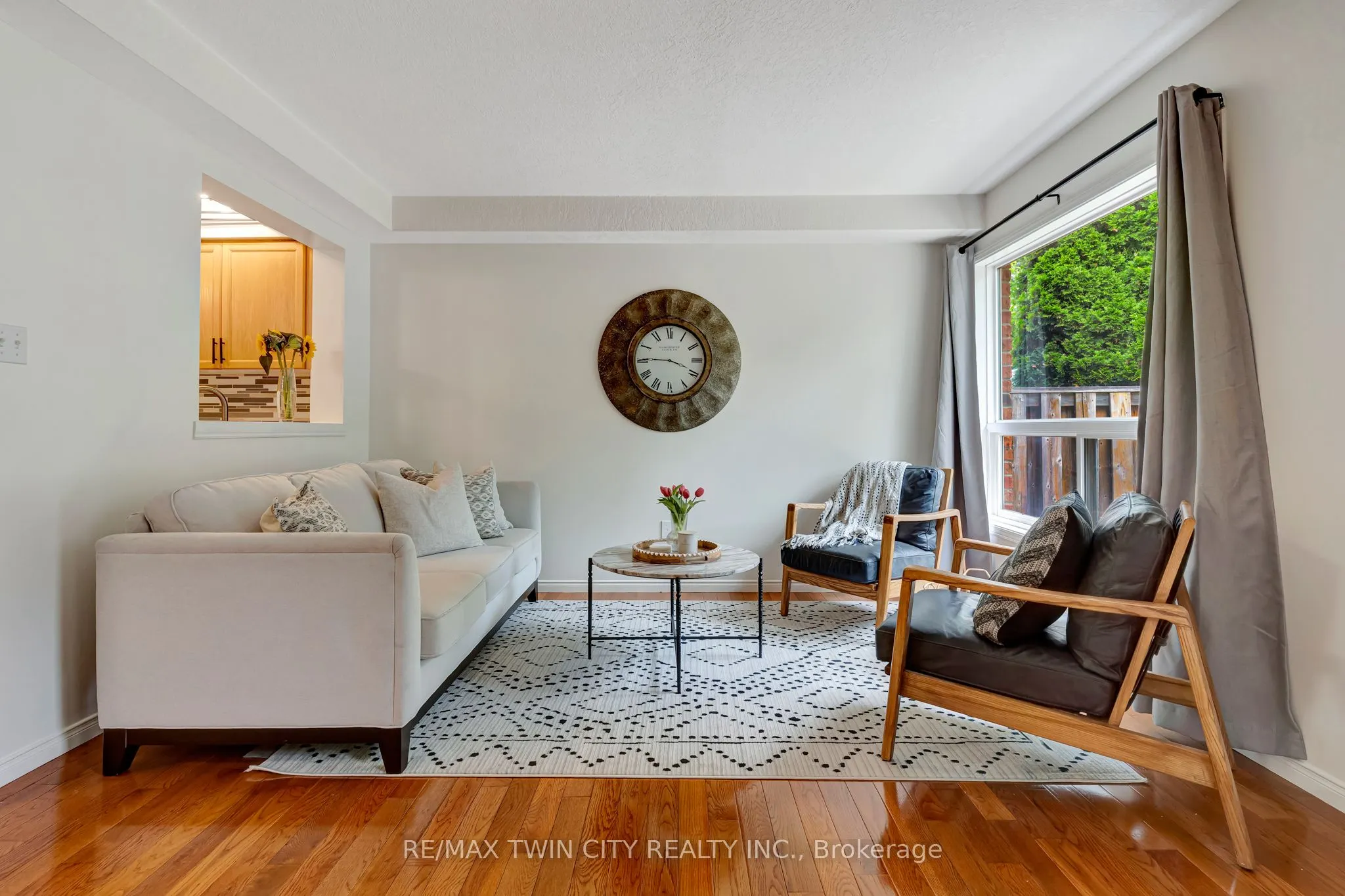 466 Annapolis Court