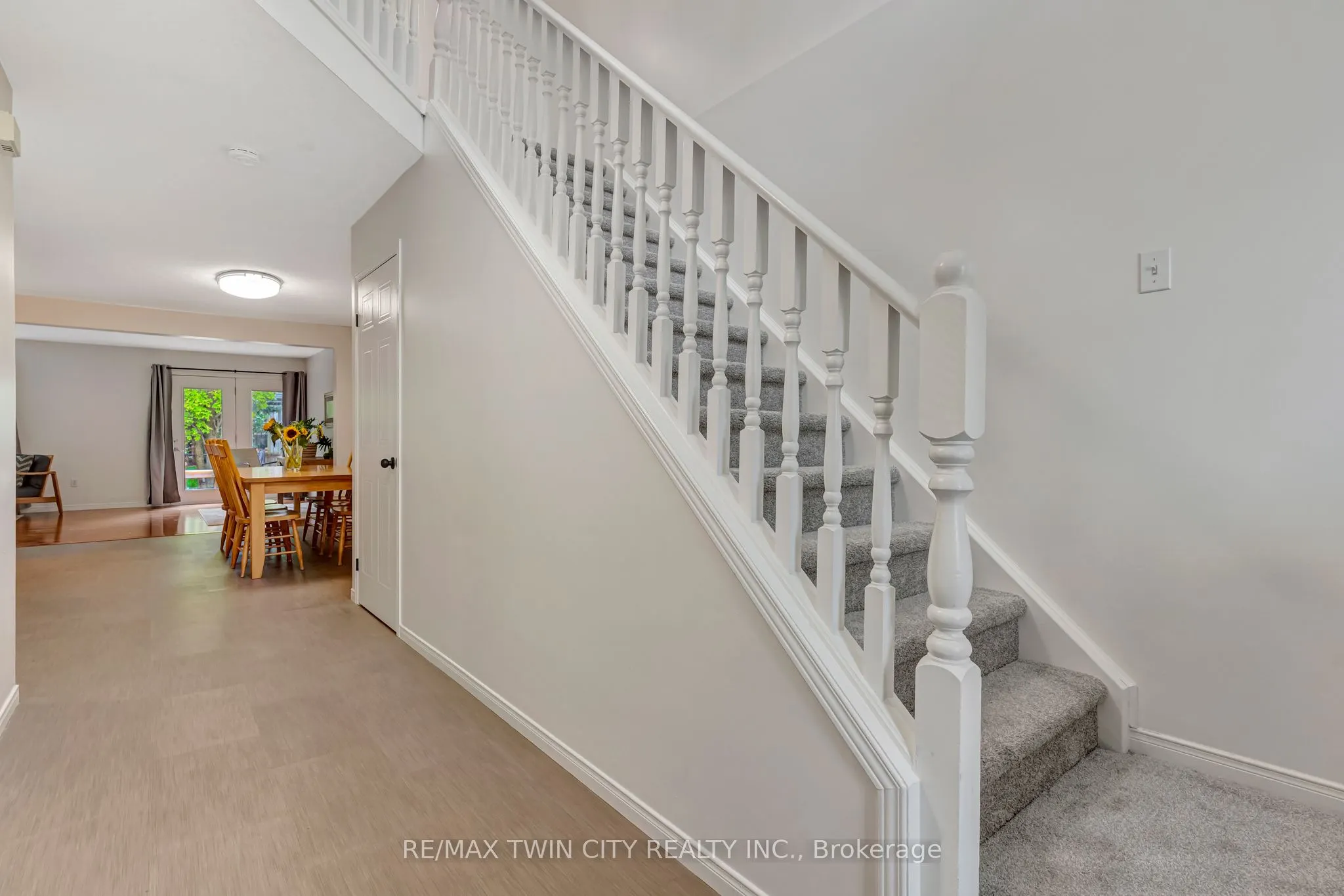 466 Annapolis Court