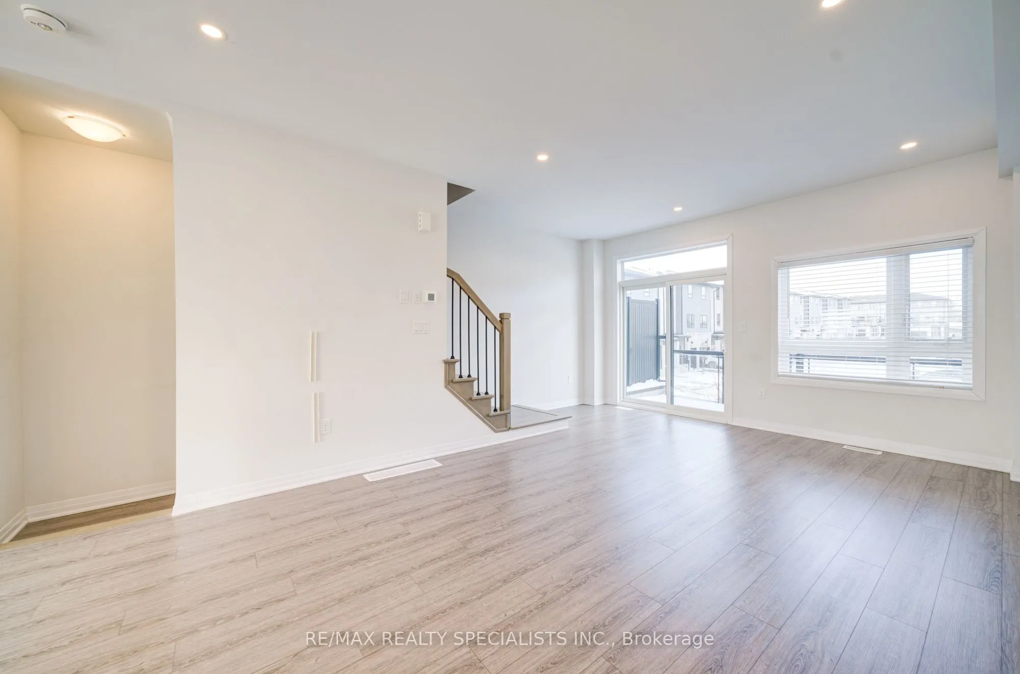 51 Sparrow Avenue, #7