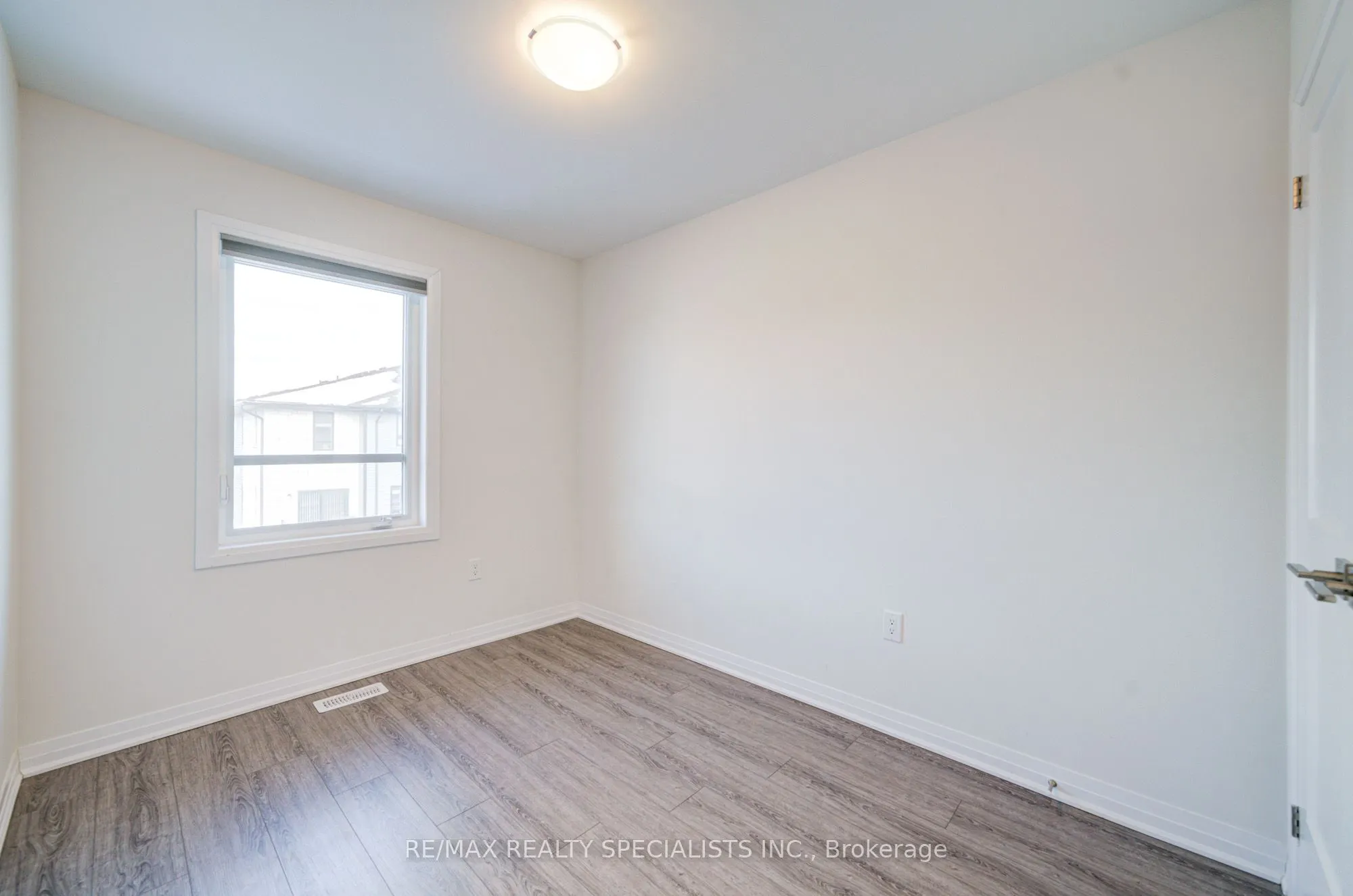 51 Sparrow Avenue, #7