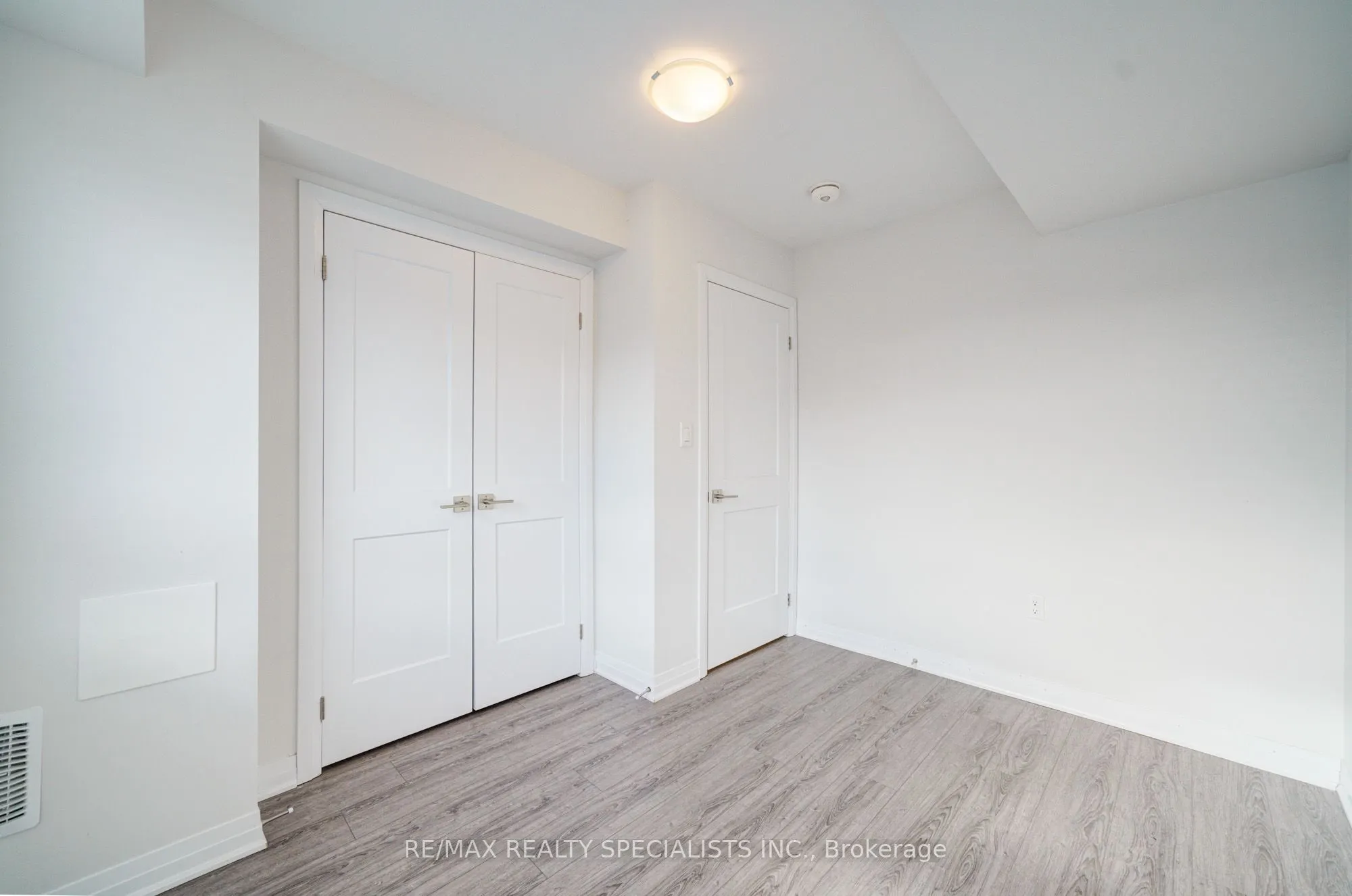 51 Sparrow Avenue, #7