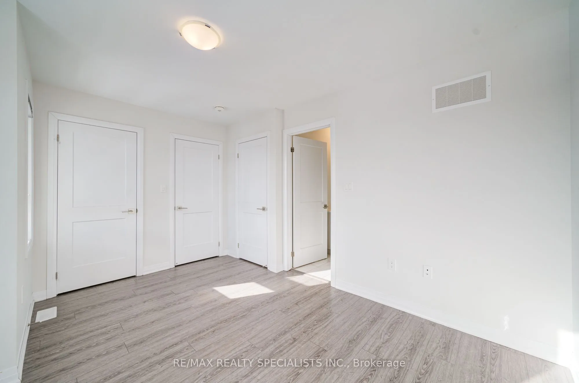 51 Sparrow Avenue, #7