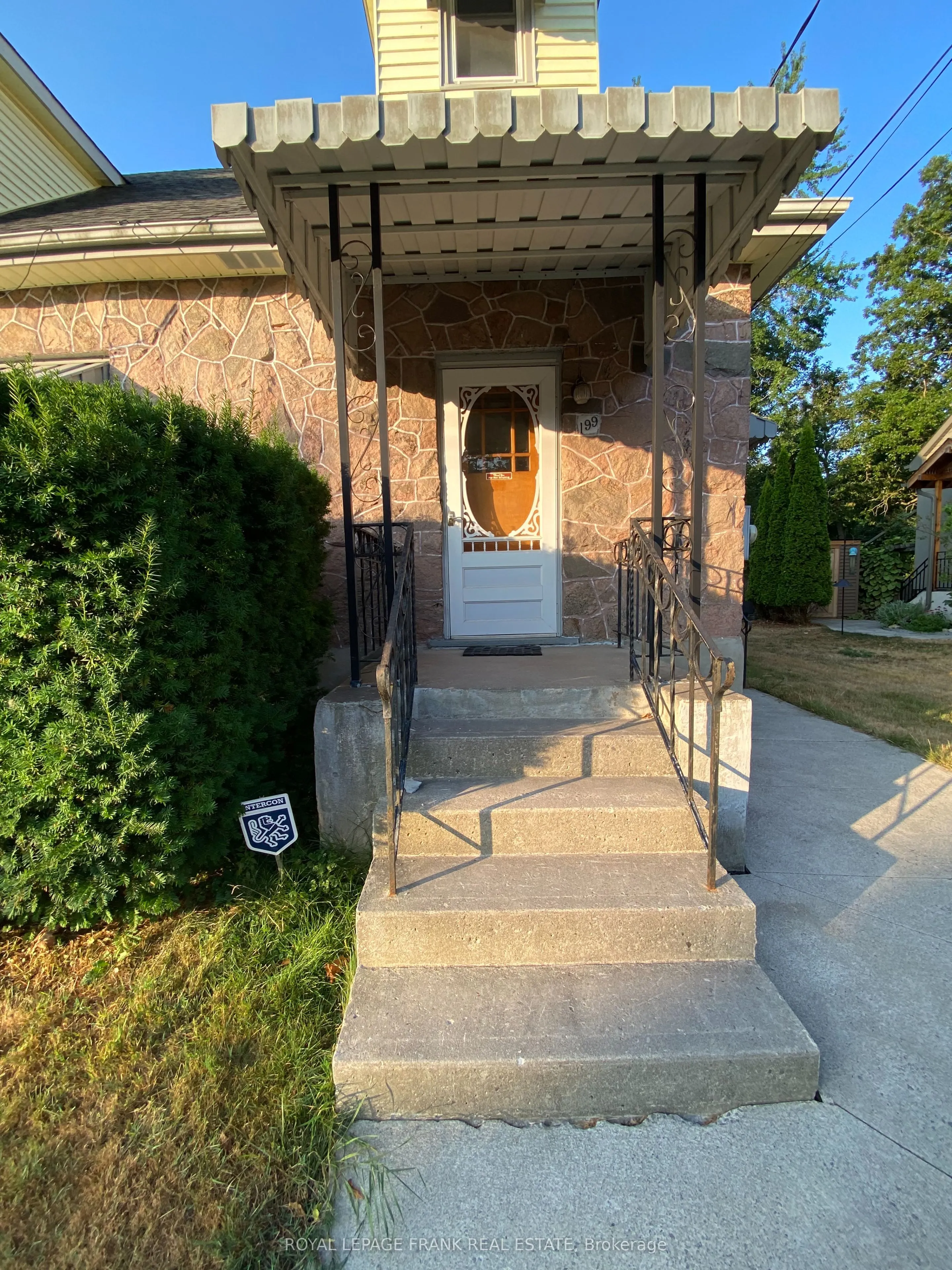 199 Barnardo Avenue