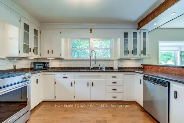 182 Forsyth Drive
