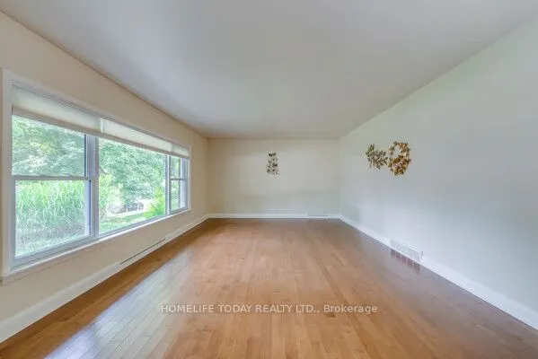 182 Forsyth Drive