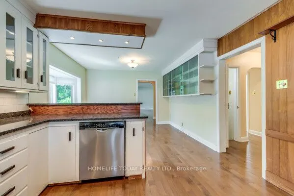 182 Forsyth Drive