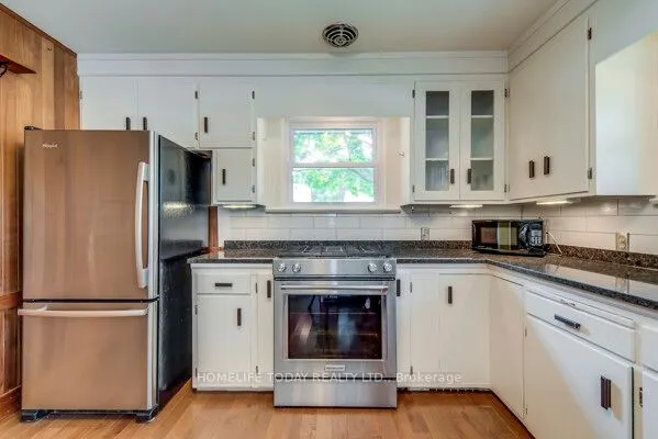 182 Forsyth Drive